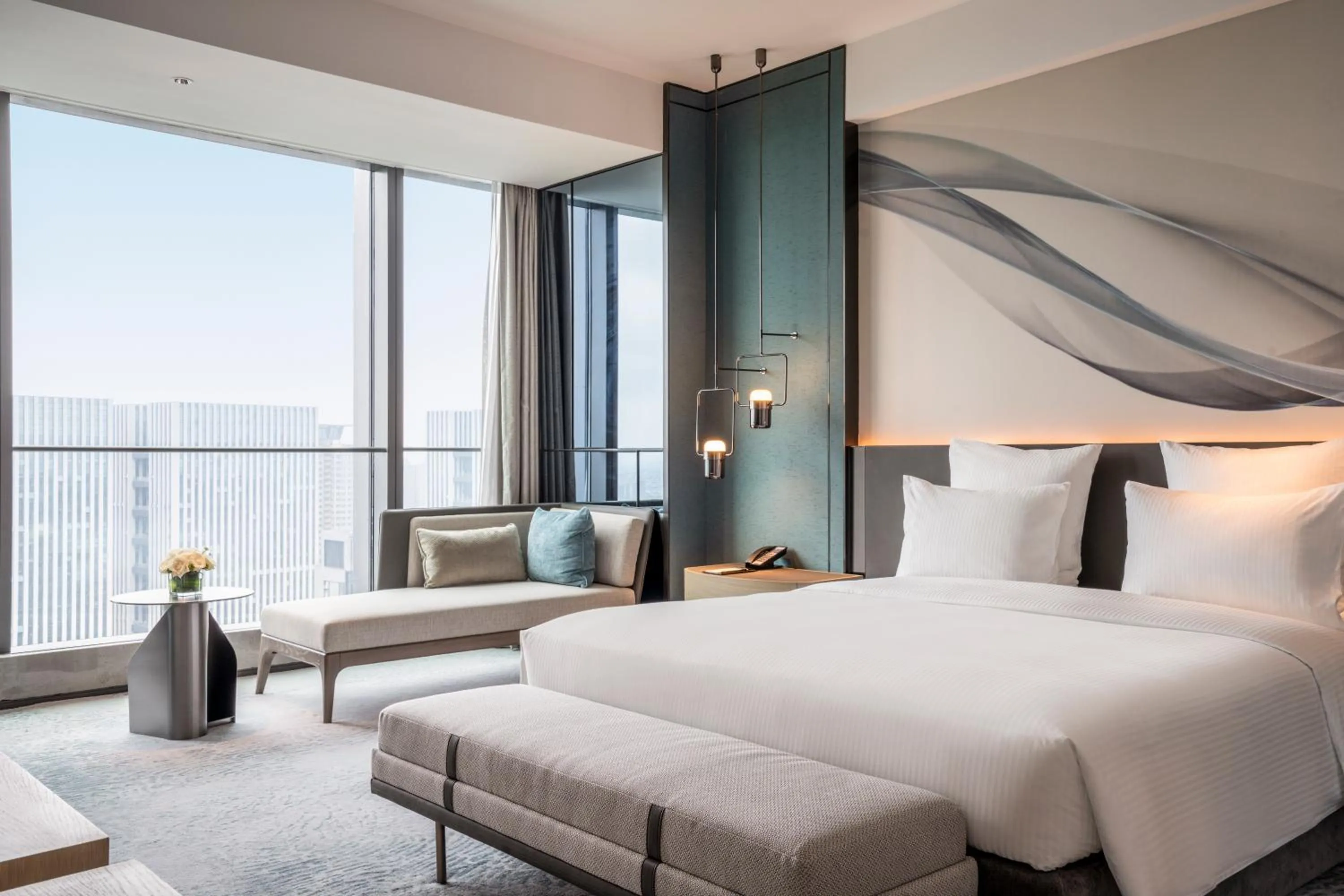 Photo of the whole room, Bed in Pullman Jiaxing Pinghu Excellence