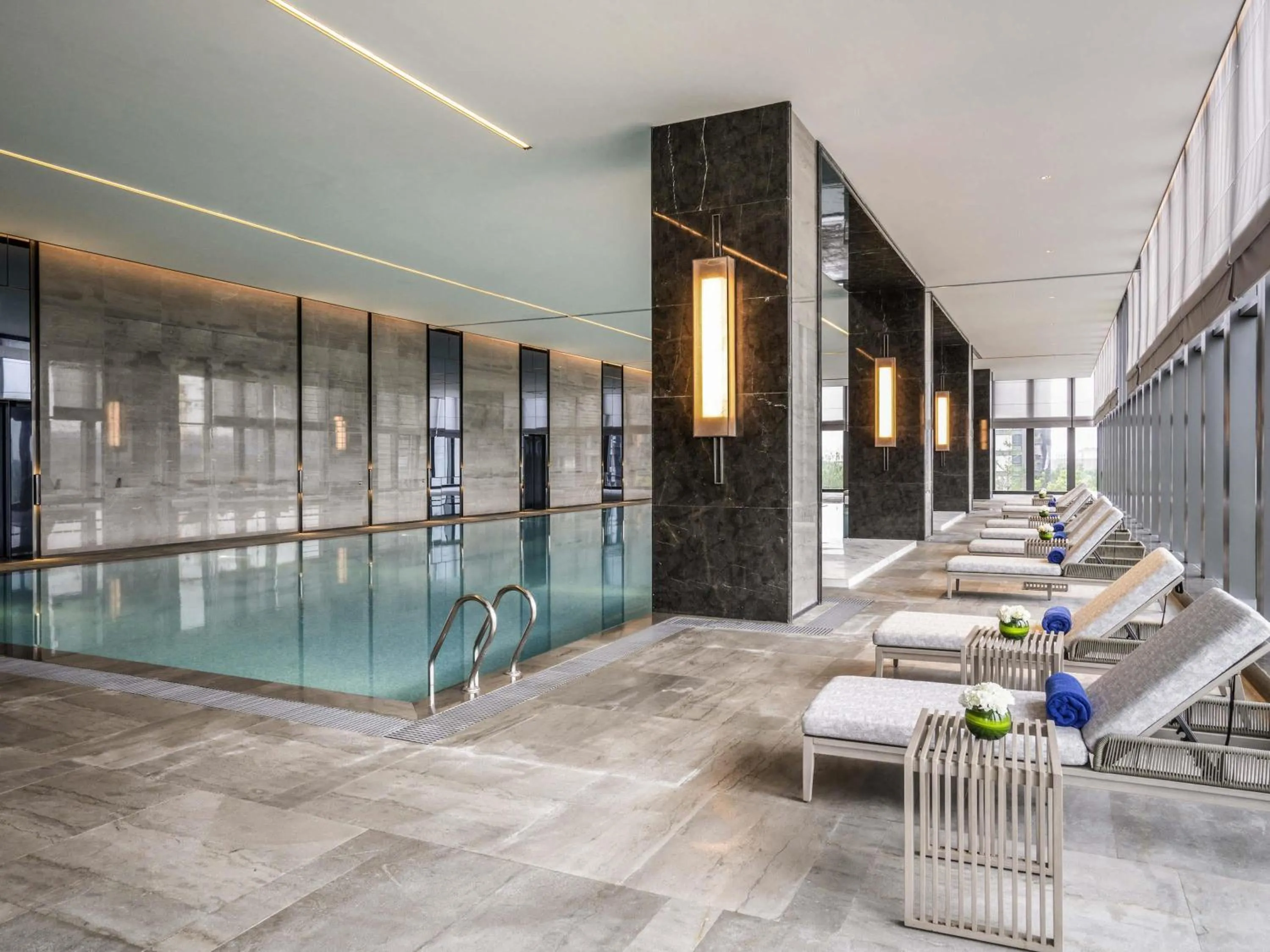 Pool view in Pullman Jiaxing Pinghu Excellence