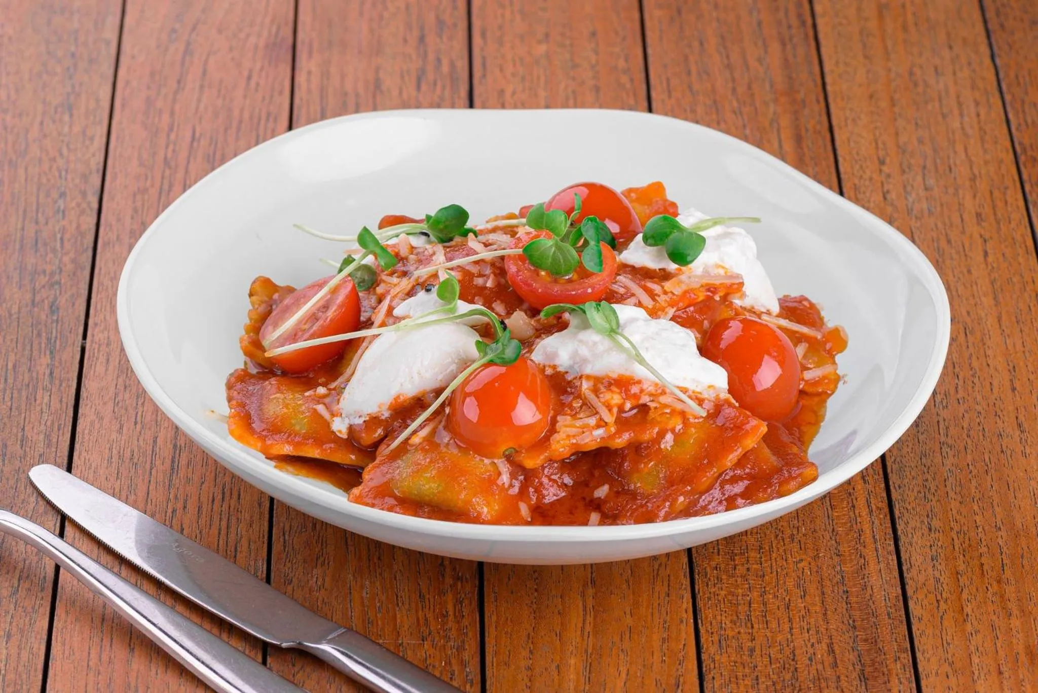 Restaurant/places to eat in Th8 Palm Dubai Beach Resort, Vignette Collection by IHG