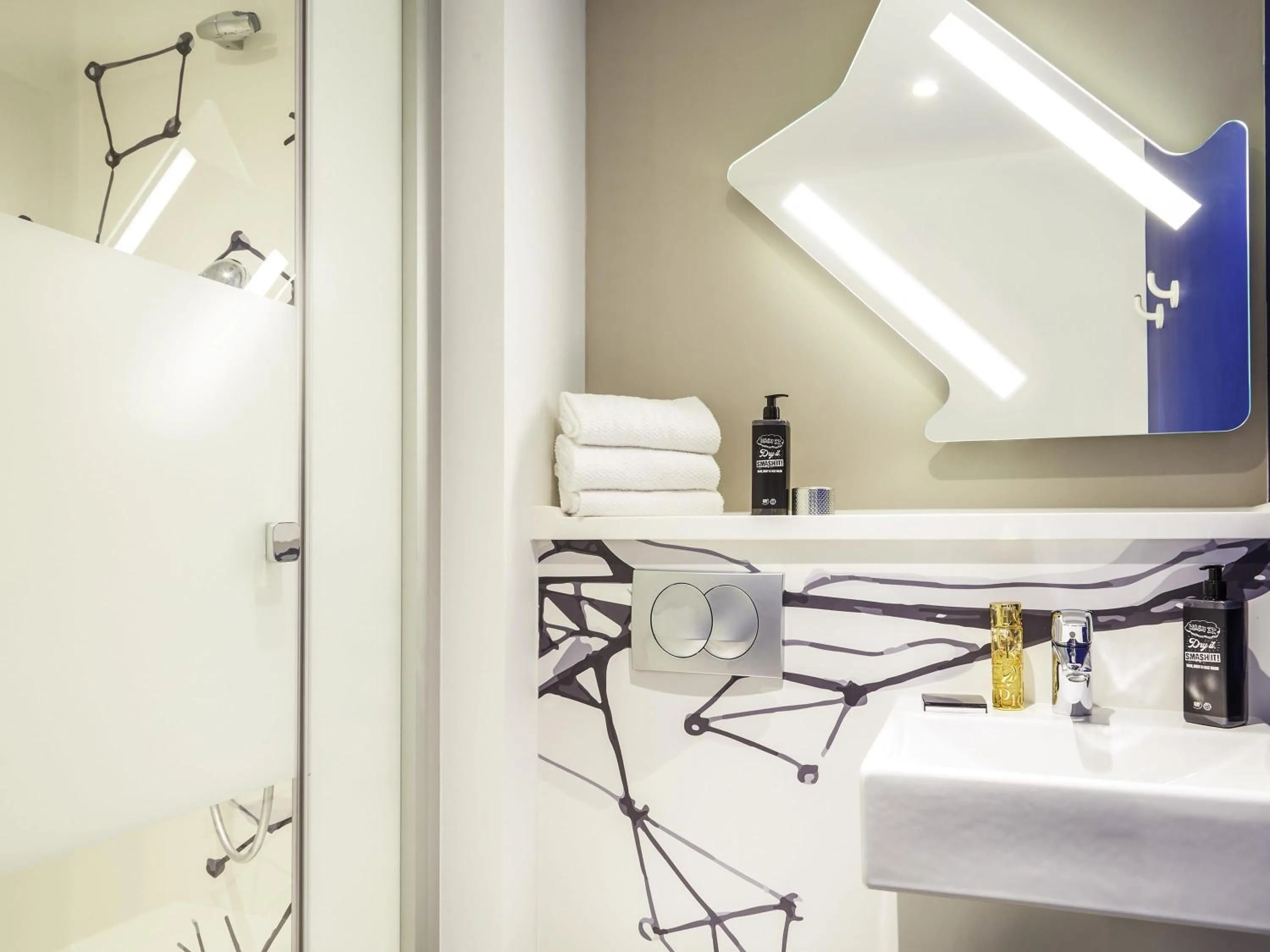 Bedroom in Ibis Budget Montpellier Aéroport Parc Des Expos