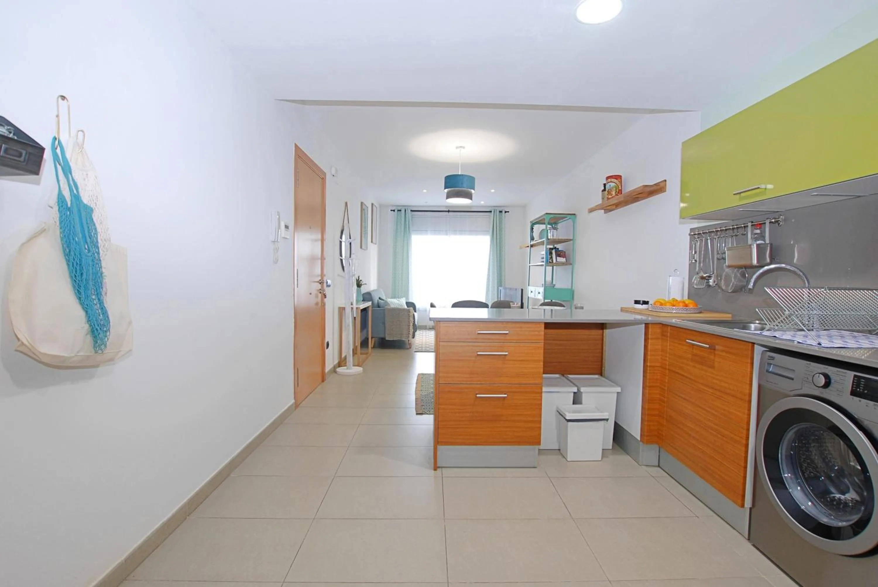 Kitchen or kitchenette in Petit niu · Petit niu · Apartamento AC - 3 min de la playa