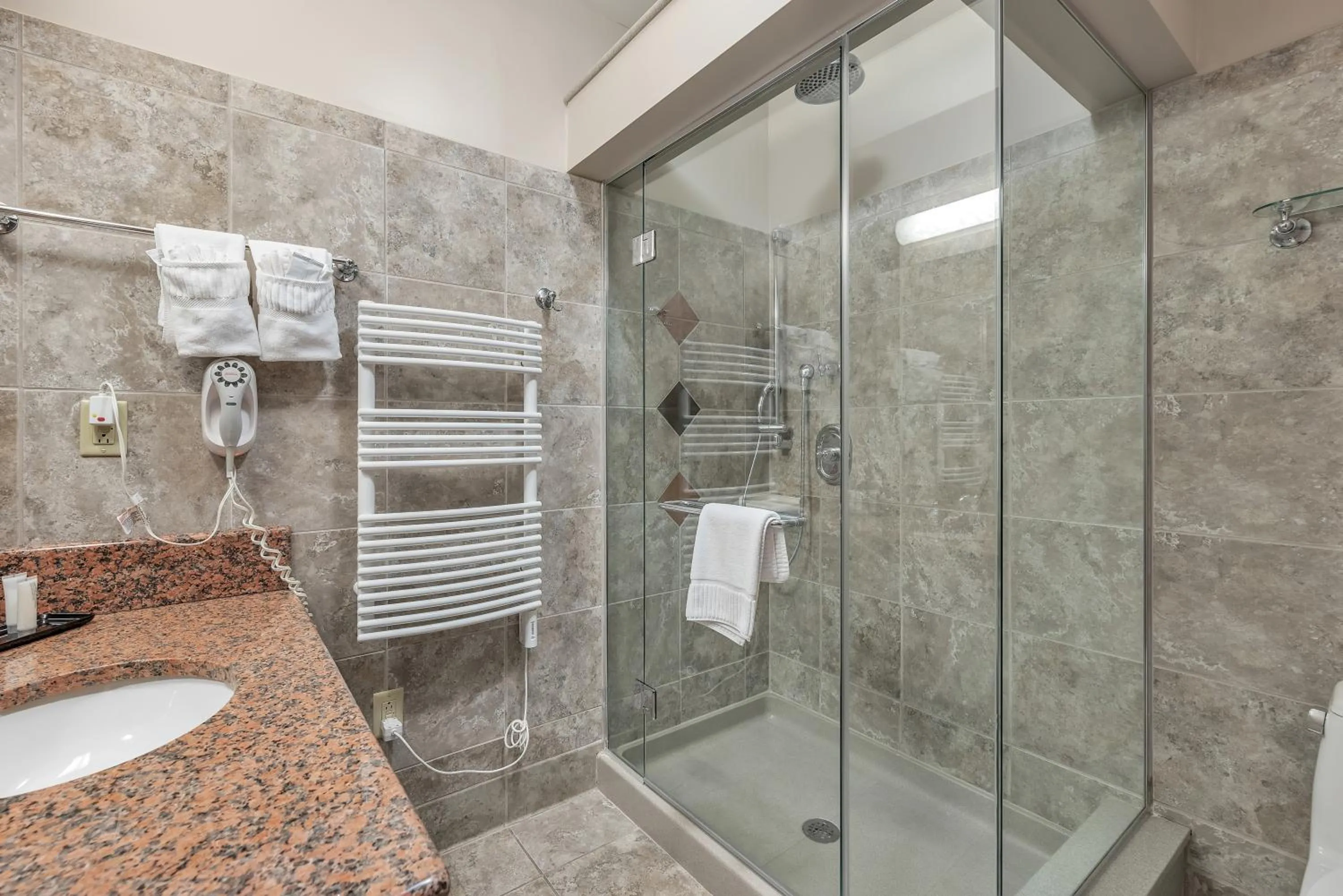 Bathroom in The Inn at Ohio Northern University