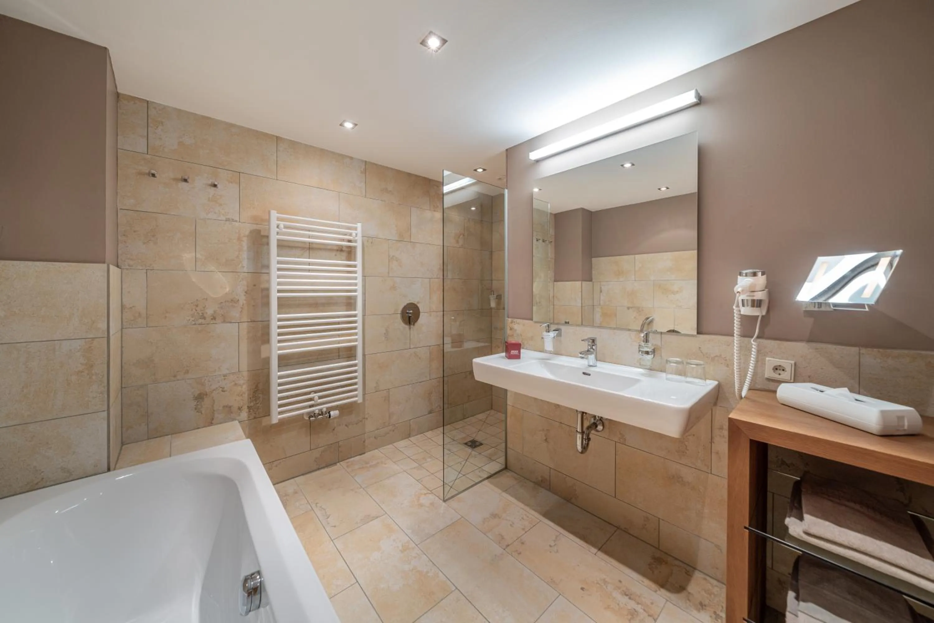 Bathroom in Hotel Salzburger Hof Leogang