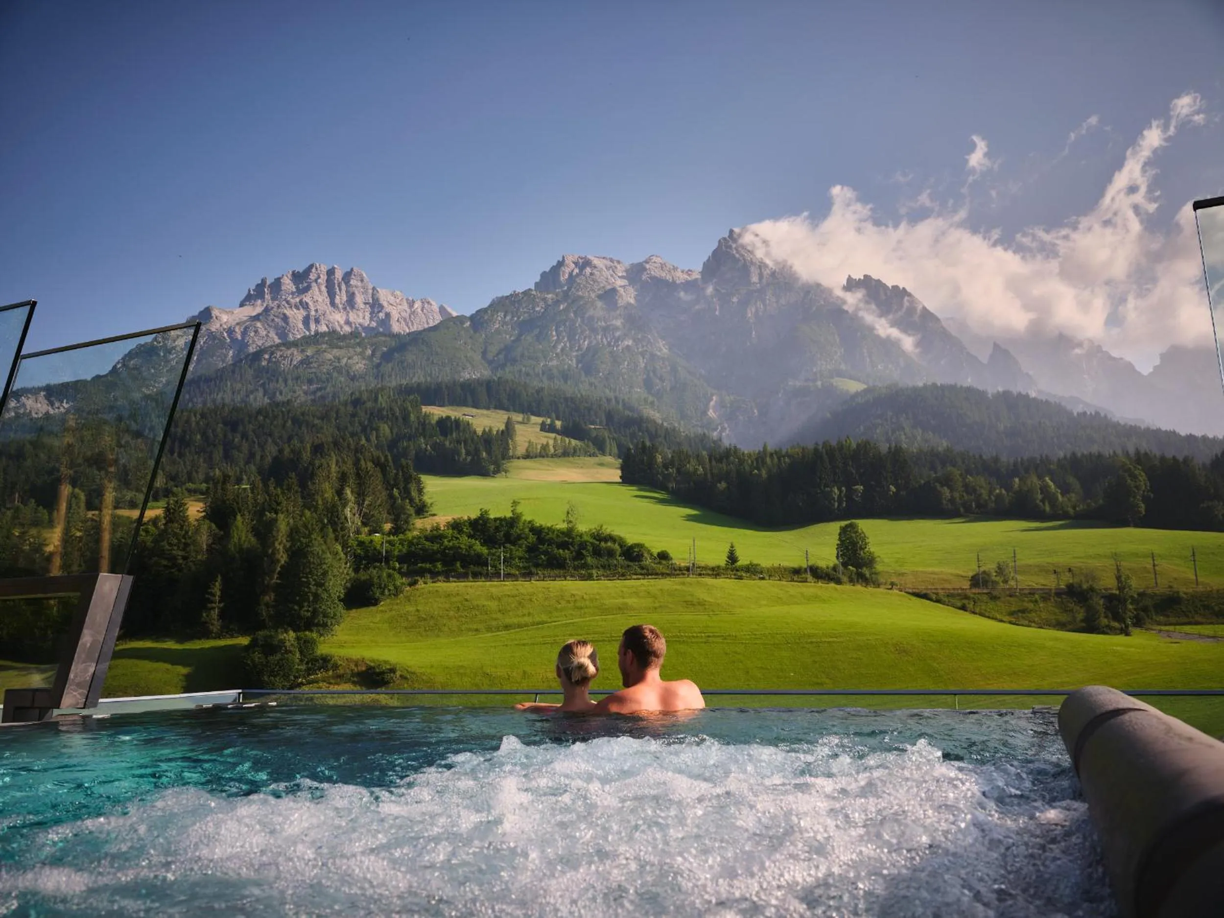Swimming pool in Hotel Salzburger Hof Leogang