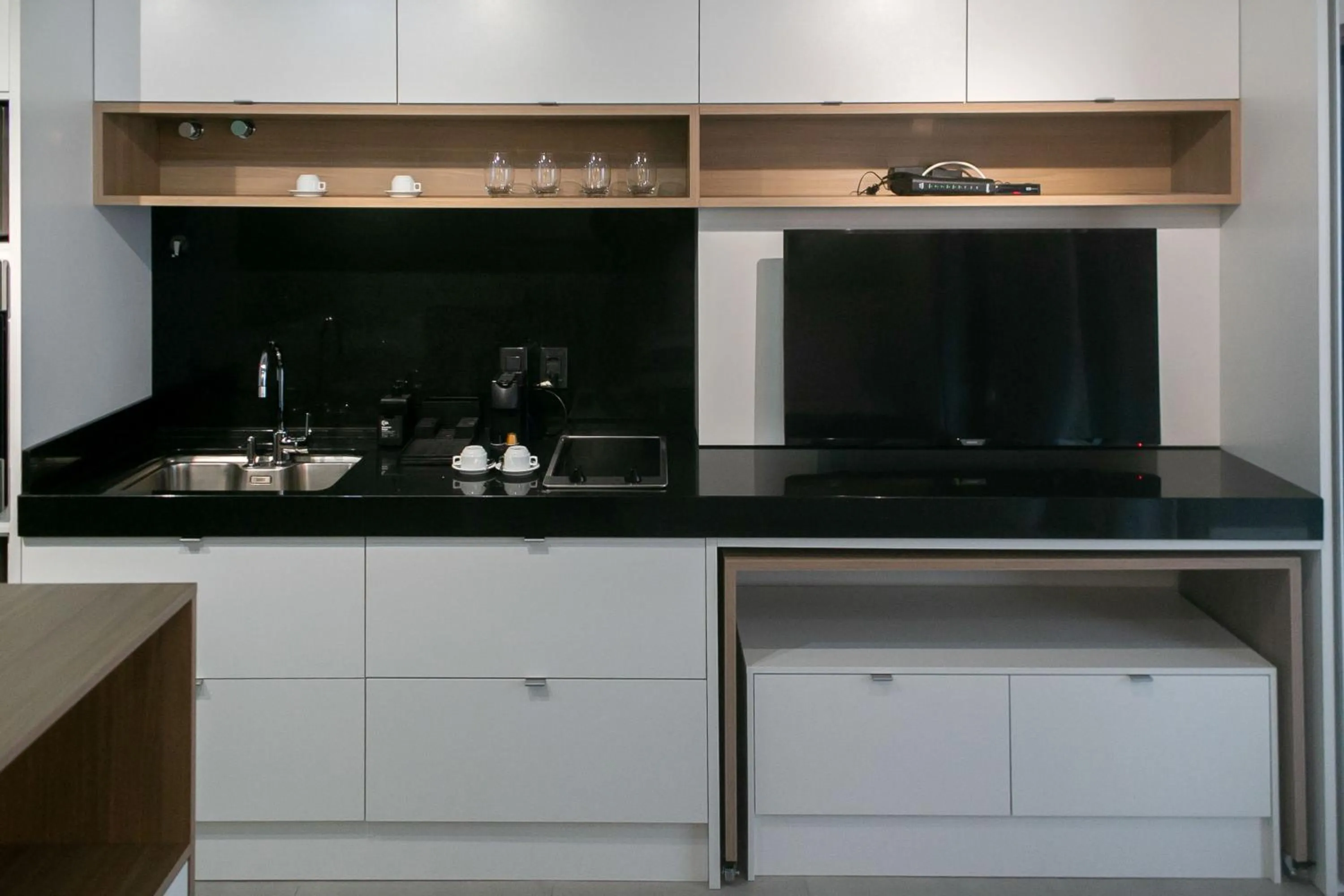 TV and multimedia in Charlie Porto Alegre Praça 4