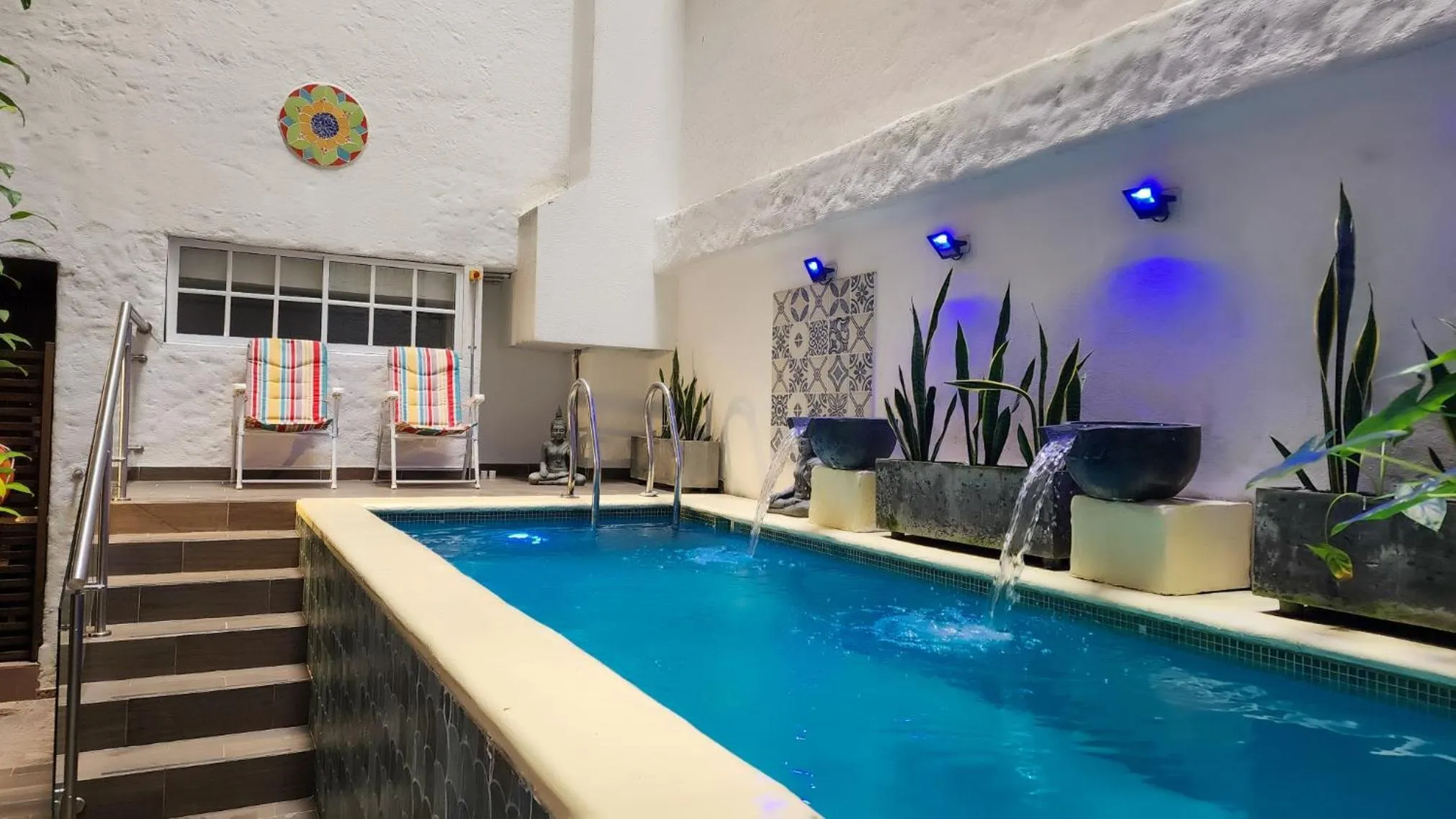 Swimming pool in Casa del Hidalgo Hotel Cali Centenario