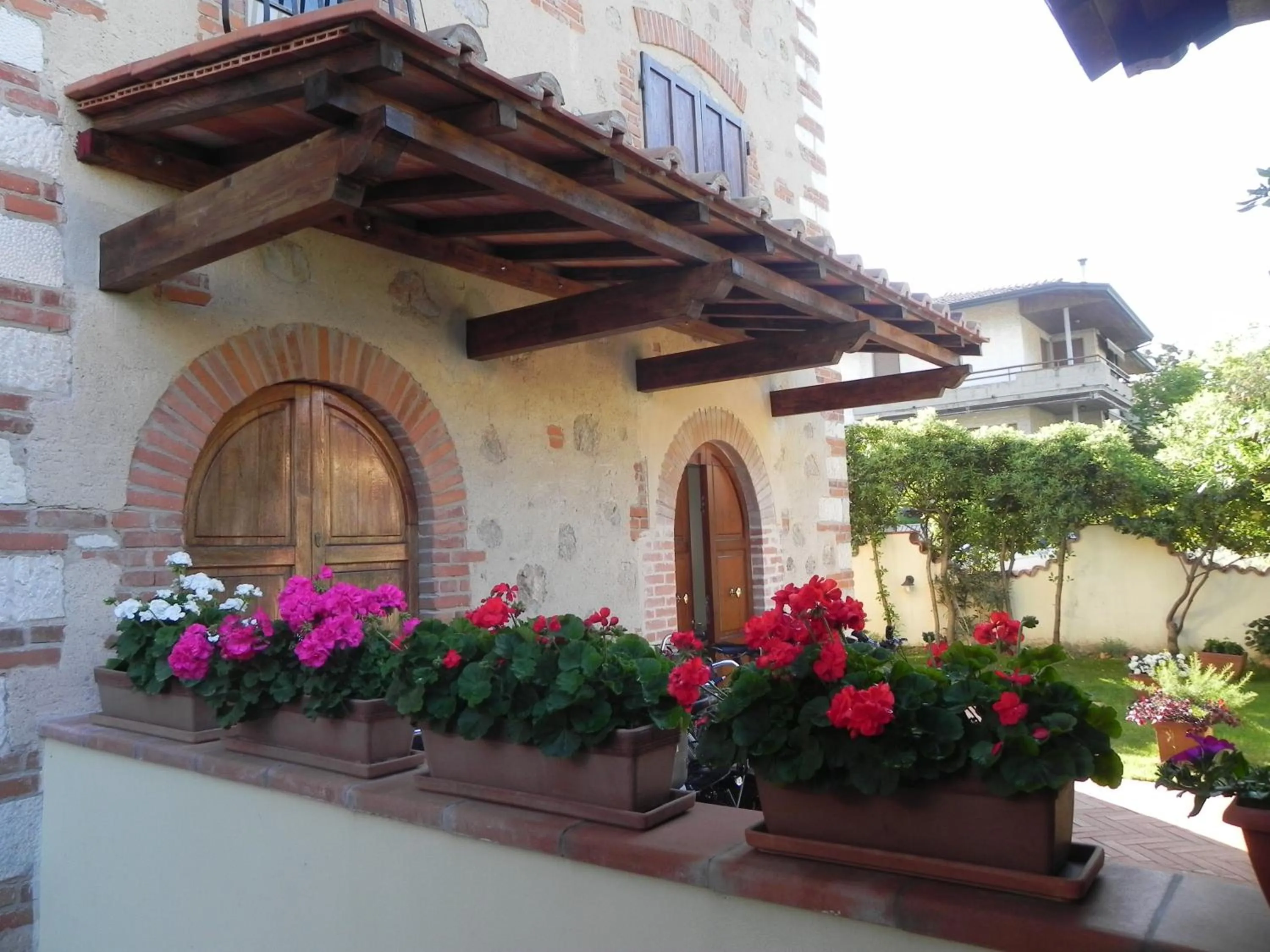 Facade/entrance in Villa Il Fortino