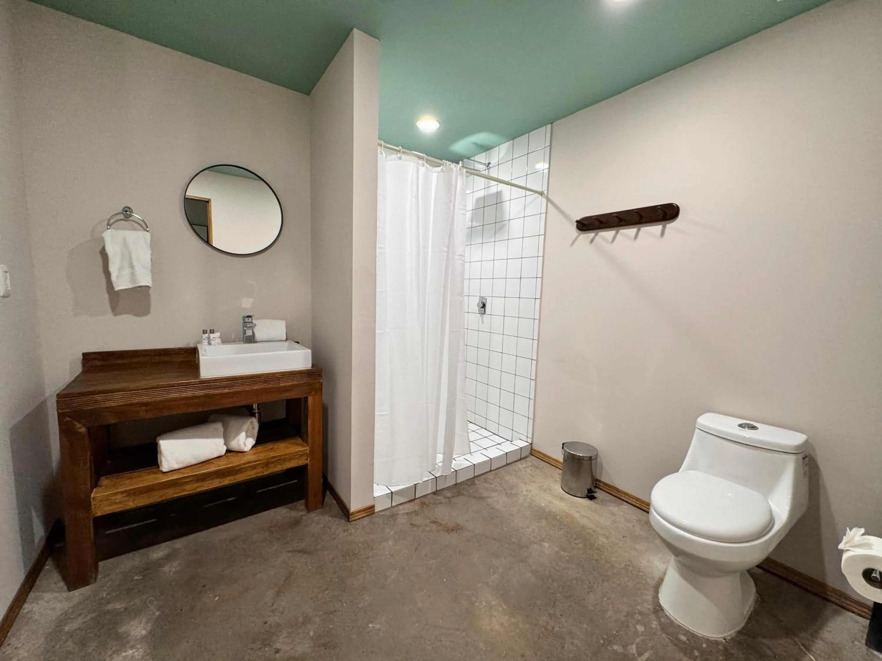 Shower in Selina Guadalajara