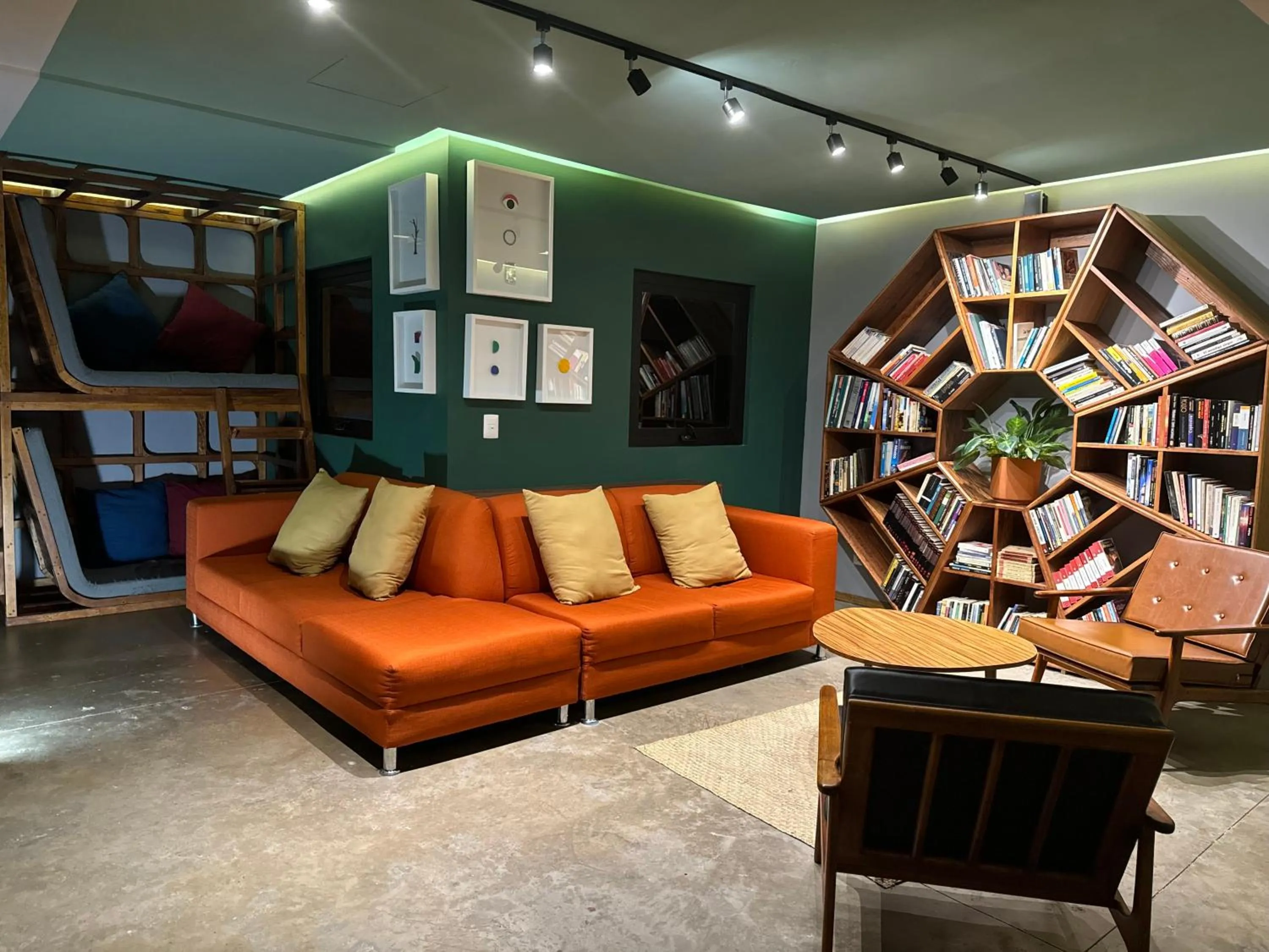 Library in Selina Guadalajara