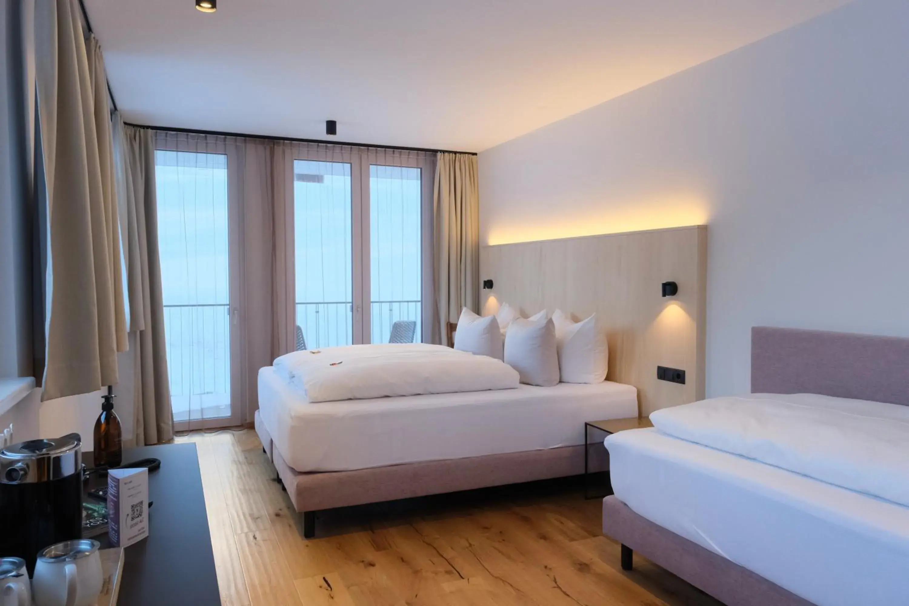 Queen Room with Garden View - single occupancy in Hotel Die Arlbergerin - Design & Tiroler Gemütlichkeit Queen Room with Garden View - single occupancy in Hotel Die Arlbergerin - Design & Tiroler Gemütlichkeit