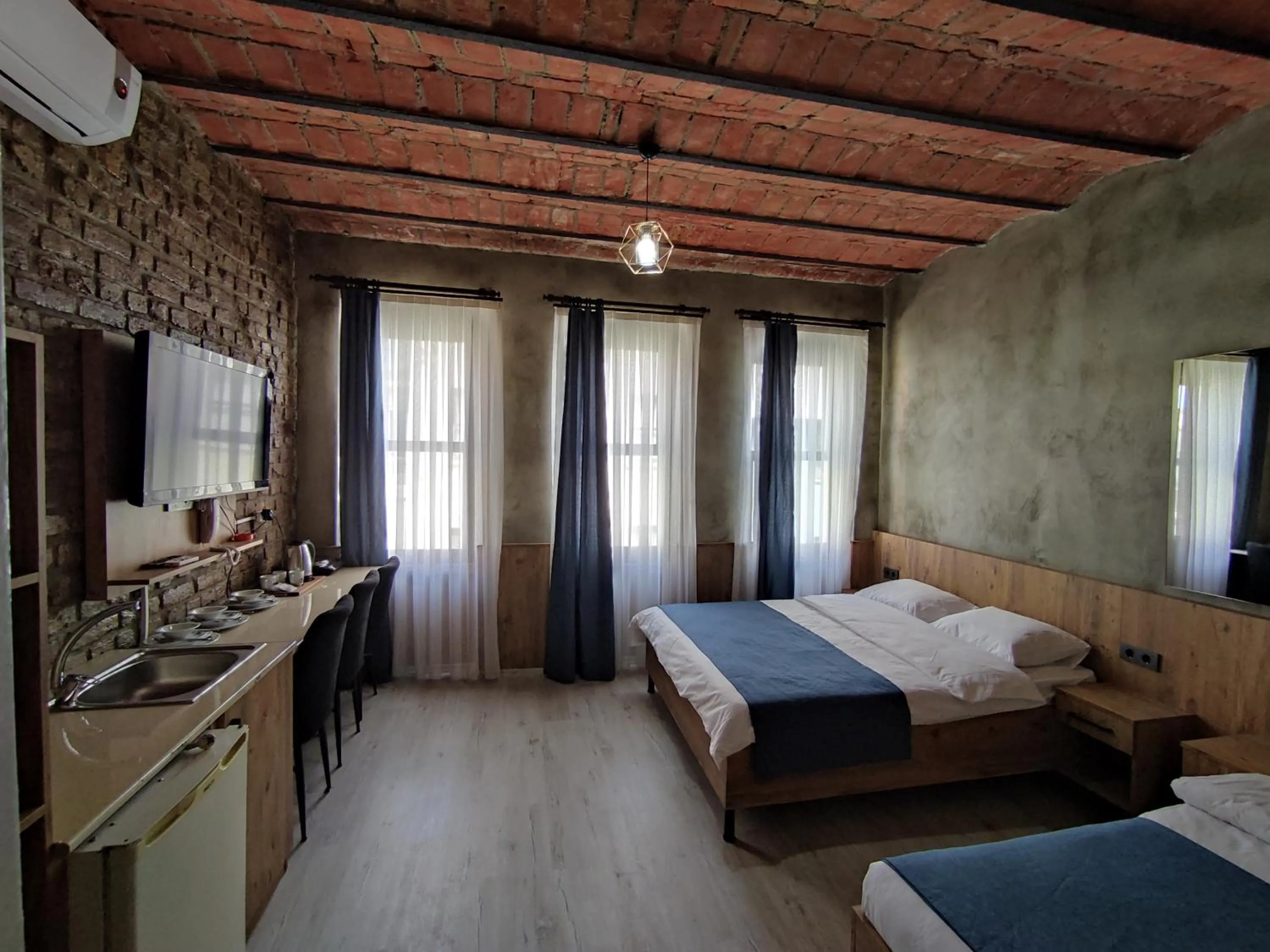 Photo of the whole room, Bed in Life Span Hotels