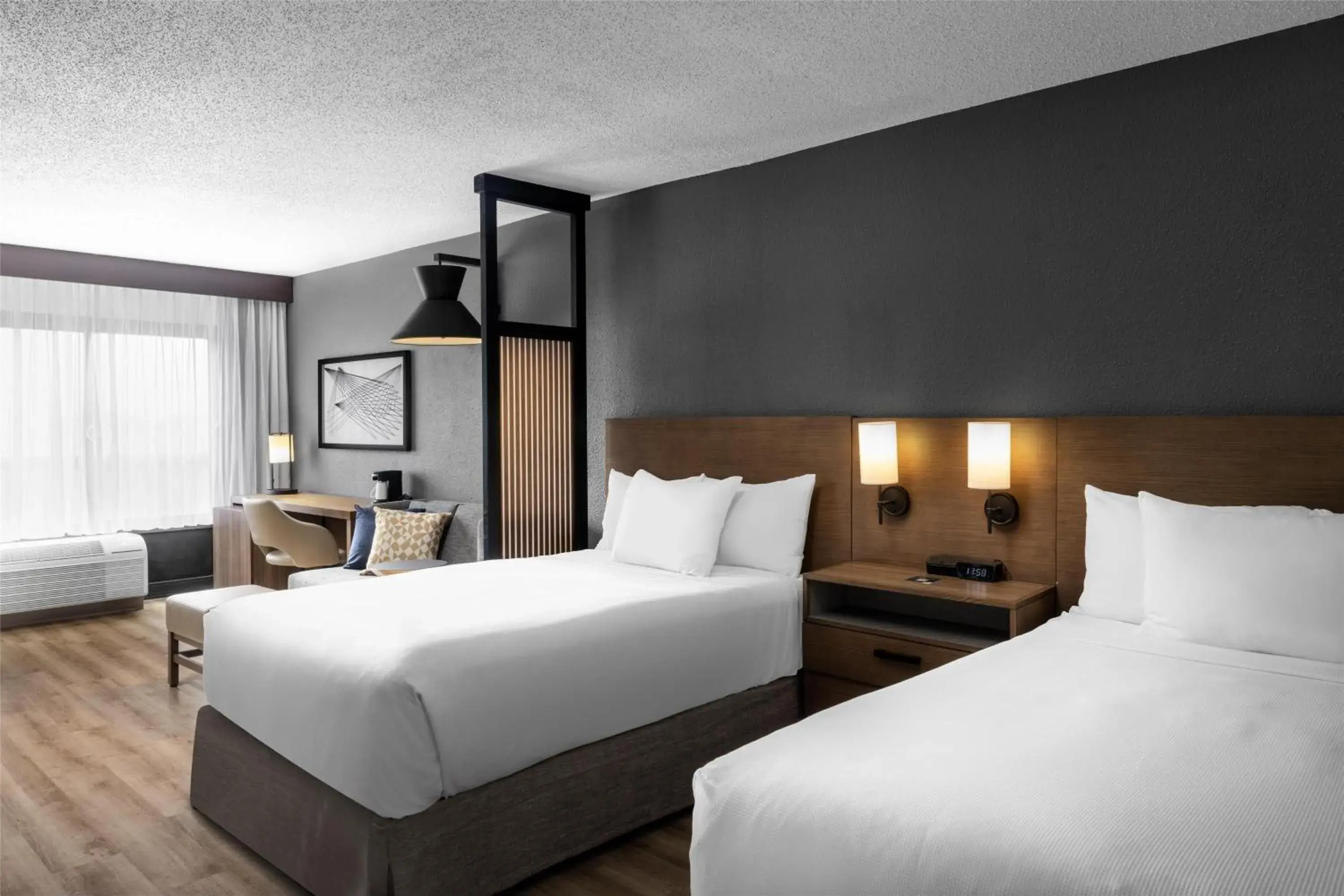 Bedroom, Bed in Hyatt Place Orlando Airport Bedroom, Bed in Hyatt Place Orlando Airport