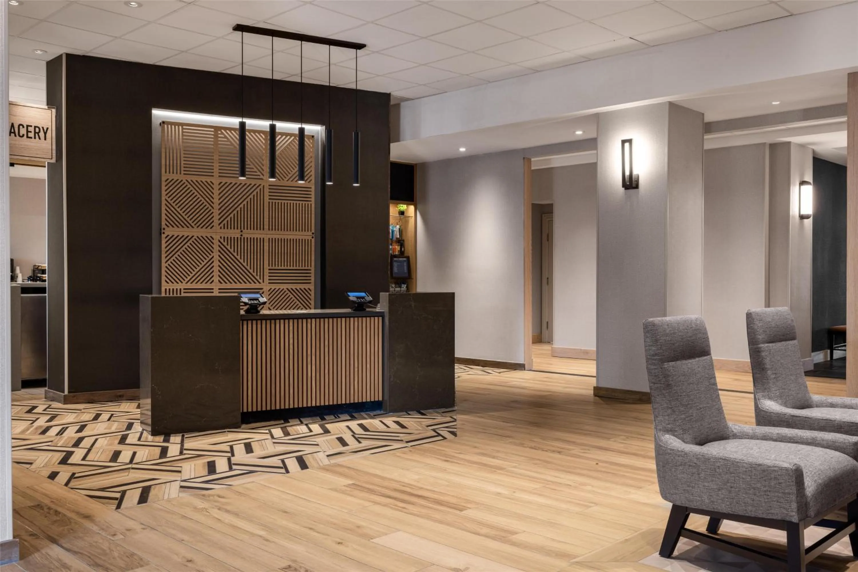 Lobby or reception in Hyatt Place Orlando Airport