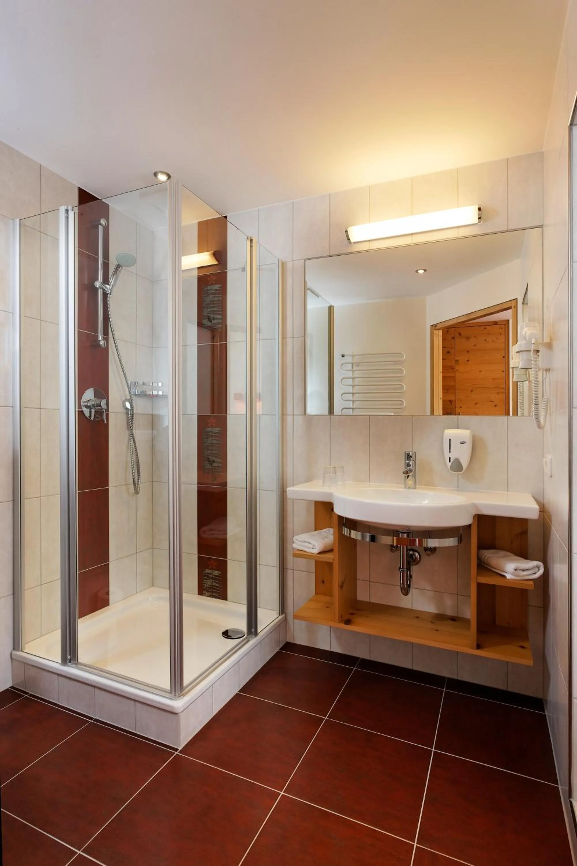 Bathroom in Hotel Flatscher
