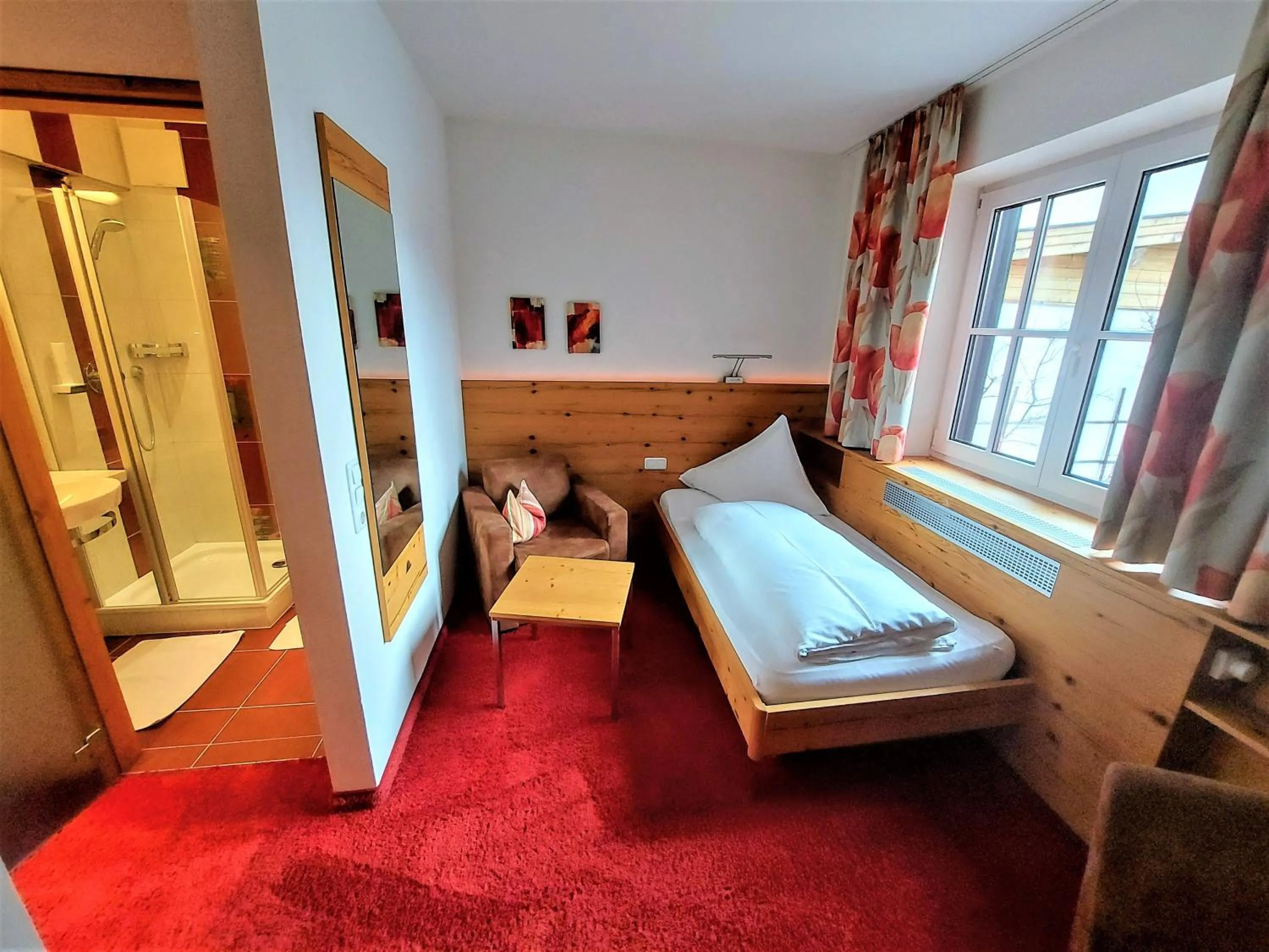 Photo of the whole room, Bed in Hotel Flatscher