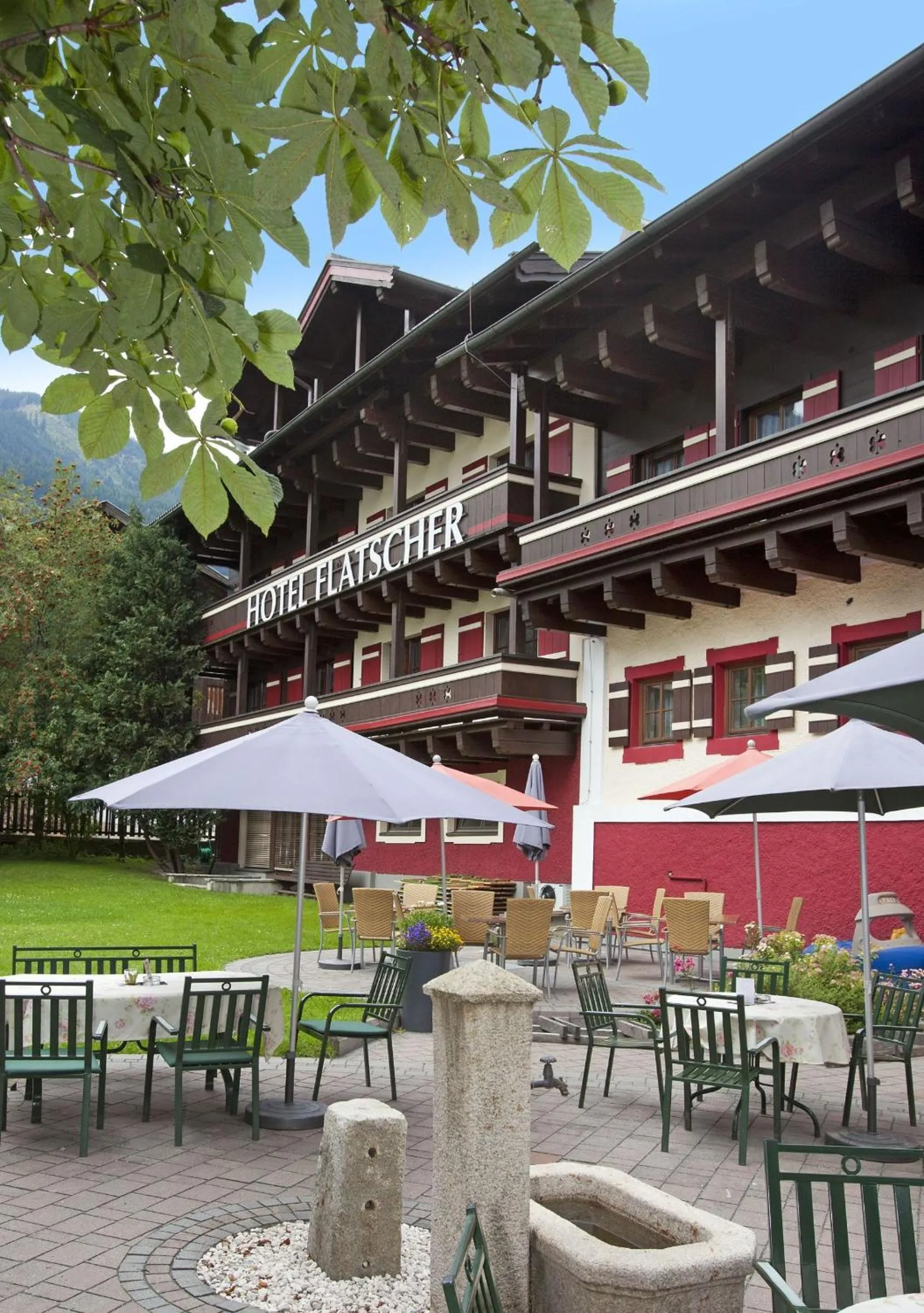 Patio in Hotel Flatscher