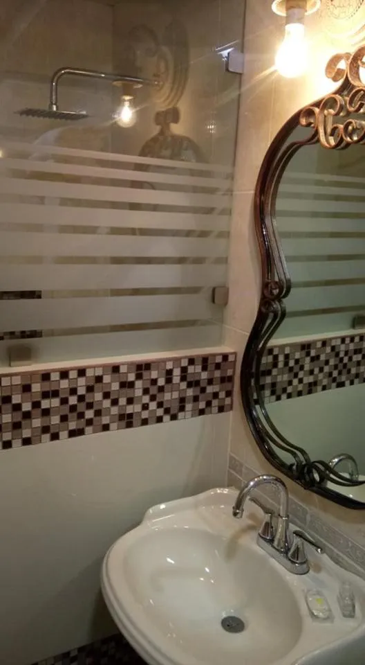 Bathroom in Hotel Hacienda los Narcisos