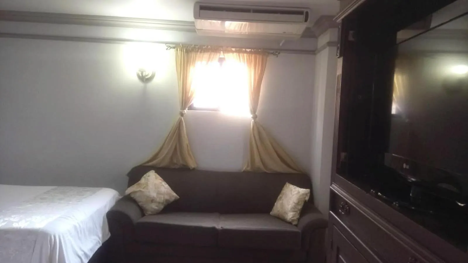 Bed in Hotel Hacienda los Narcisos