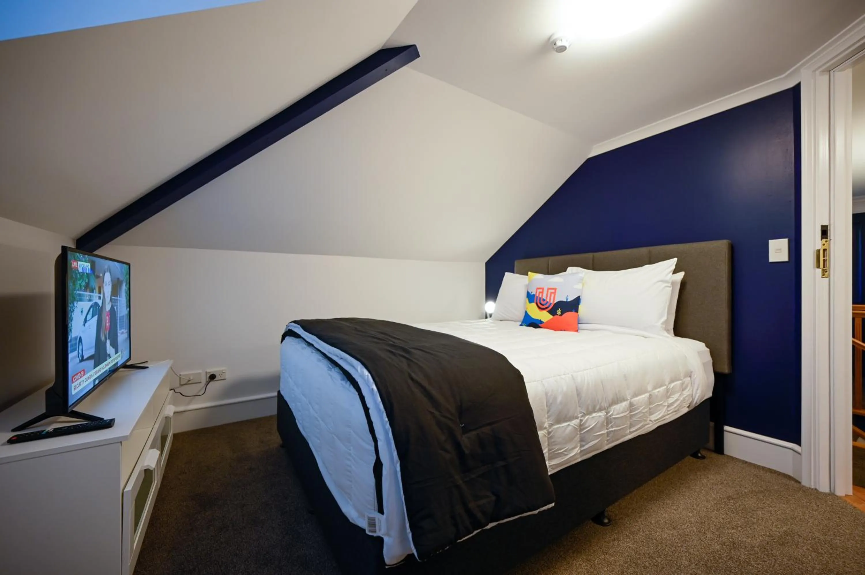 Bed in U Boutique on Haven