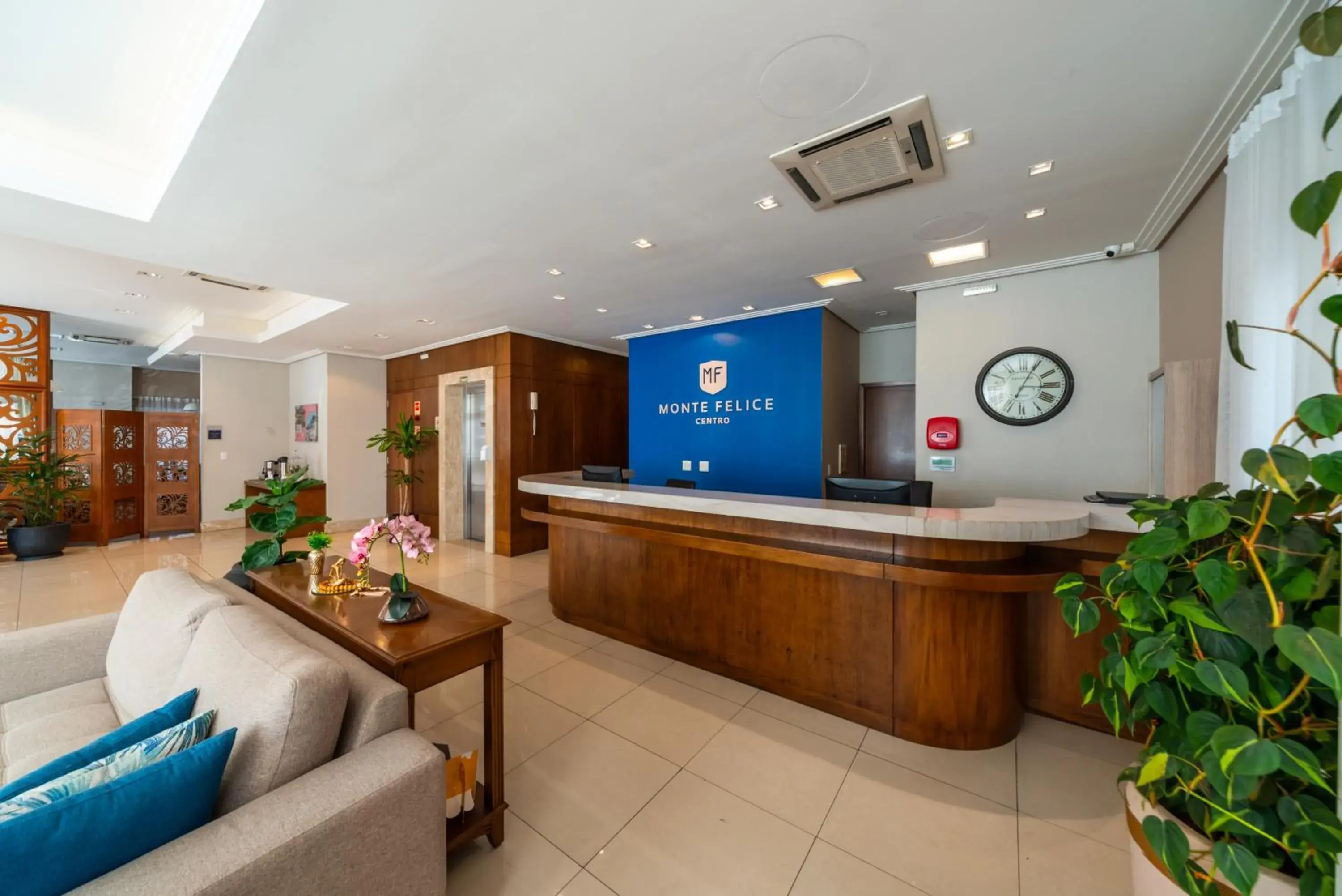 Lobby or reception in Hotel Monte Felice Centro Lobby or reception in Hotel Monte Felice Centro