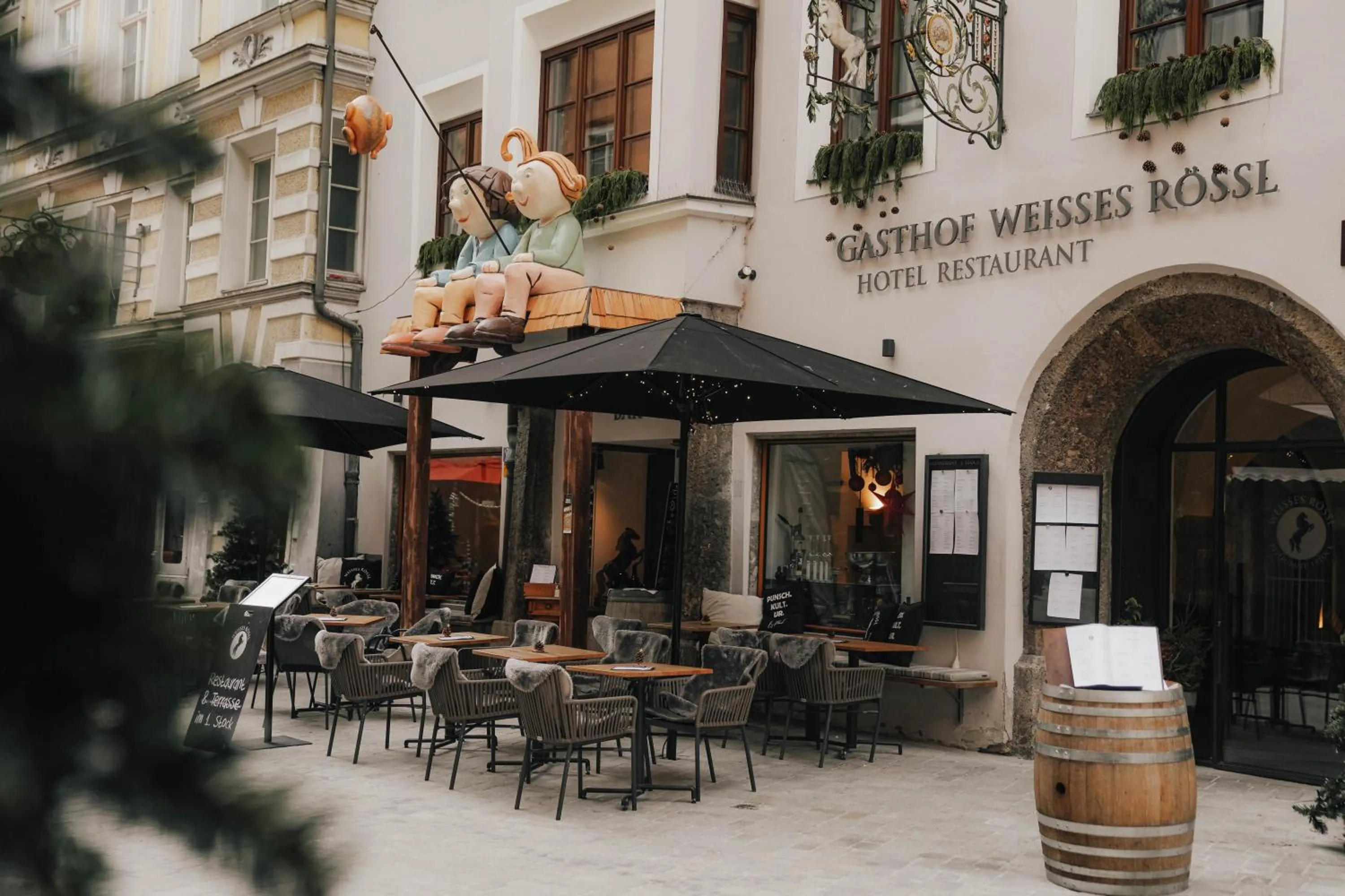 Property building in Boutiquehotel Weisses Rössl