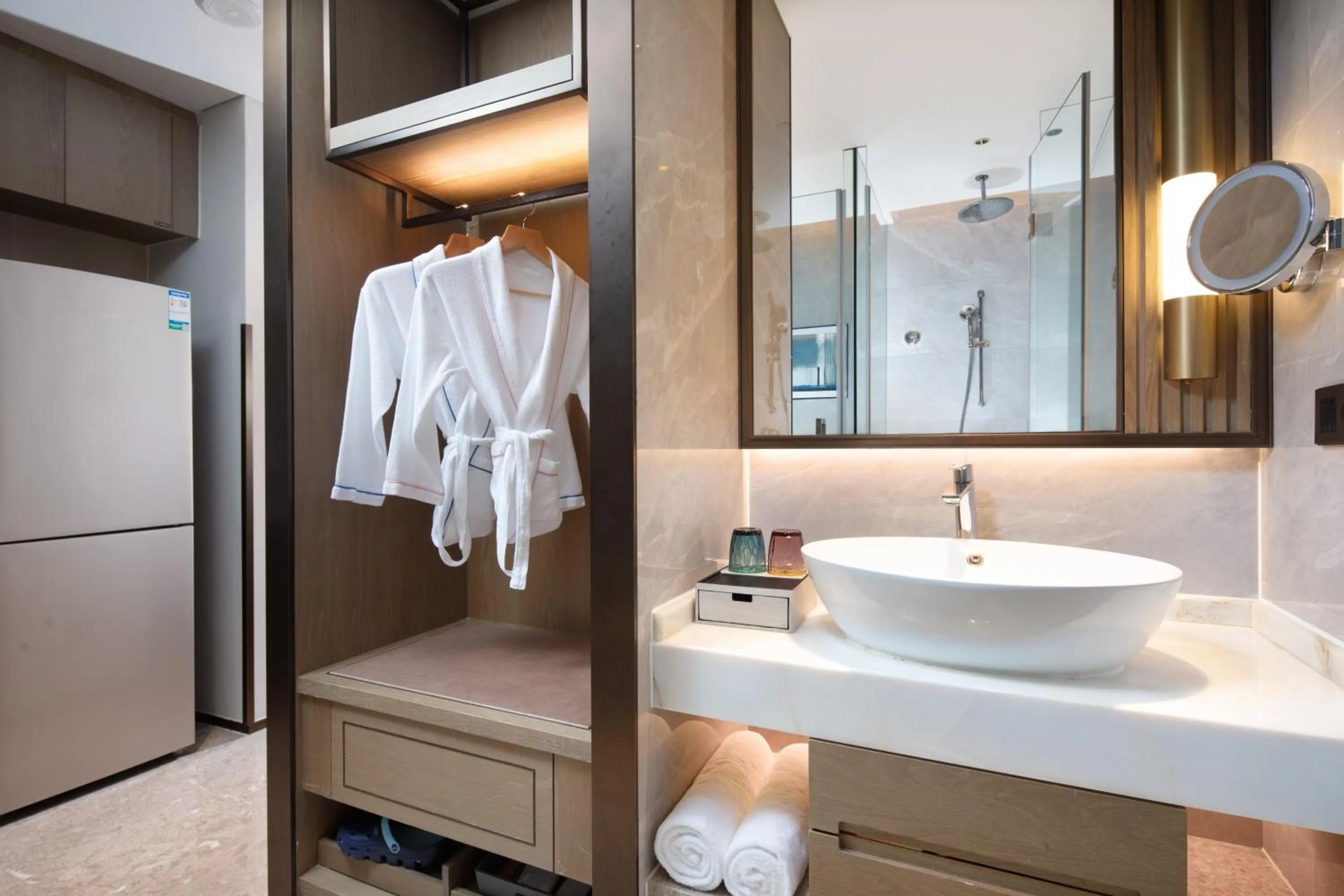 Photo of the whole room in Holiday Inn & Suites Sanya Yalong Bay