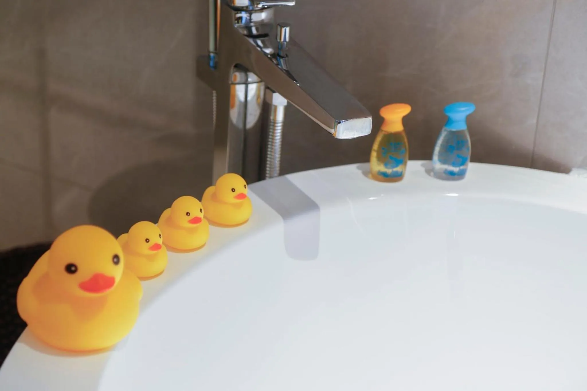 Photo of the whole room in Holiday Inn & Suites Sanya Yalong Bay