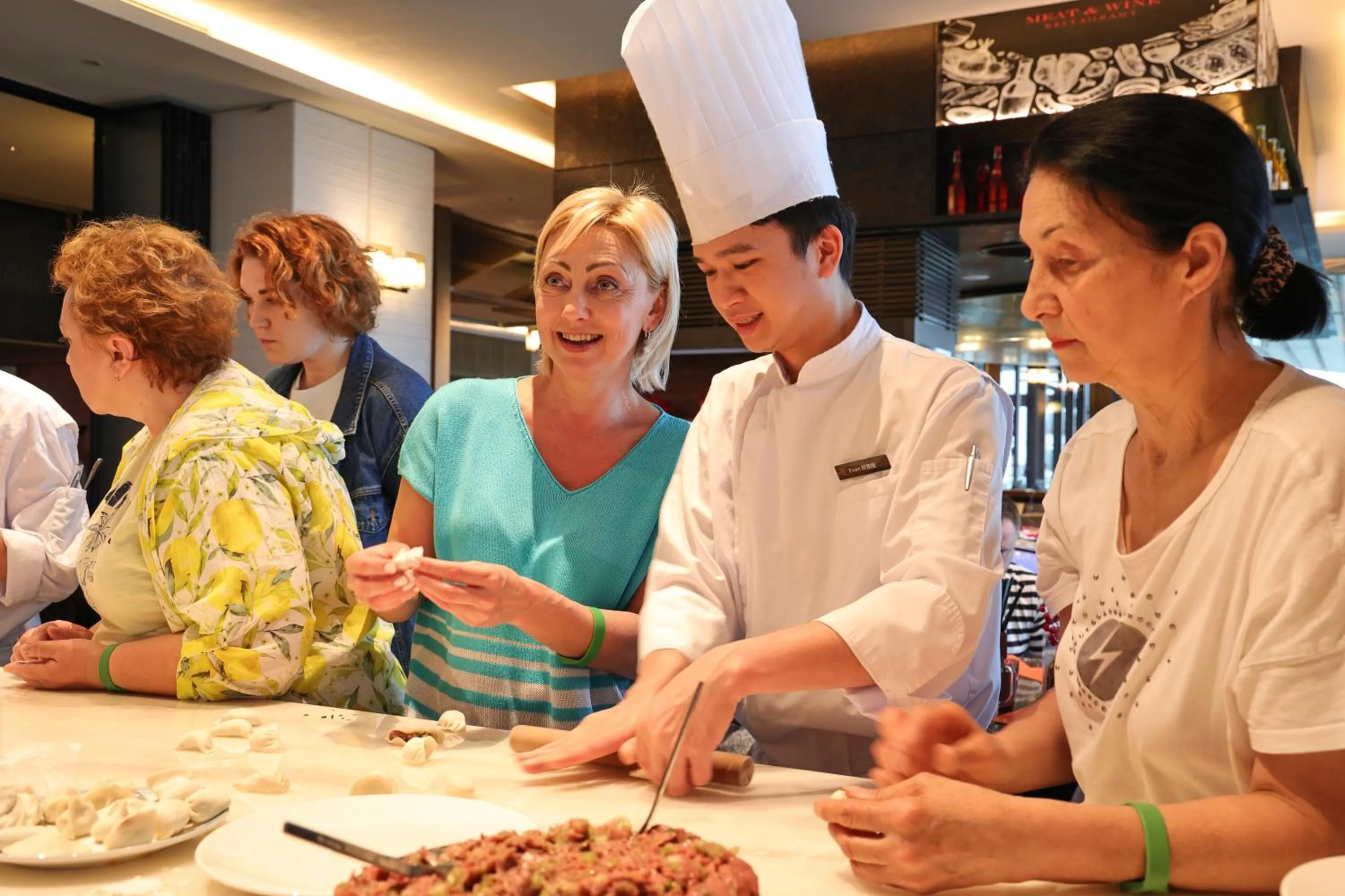 Activities in Holiday Inn & Suites Sanya Yalong Bay