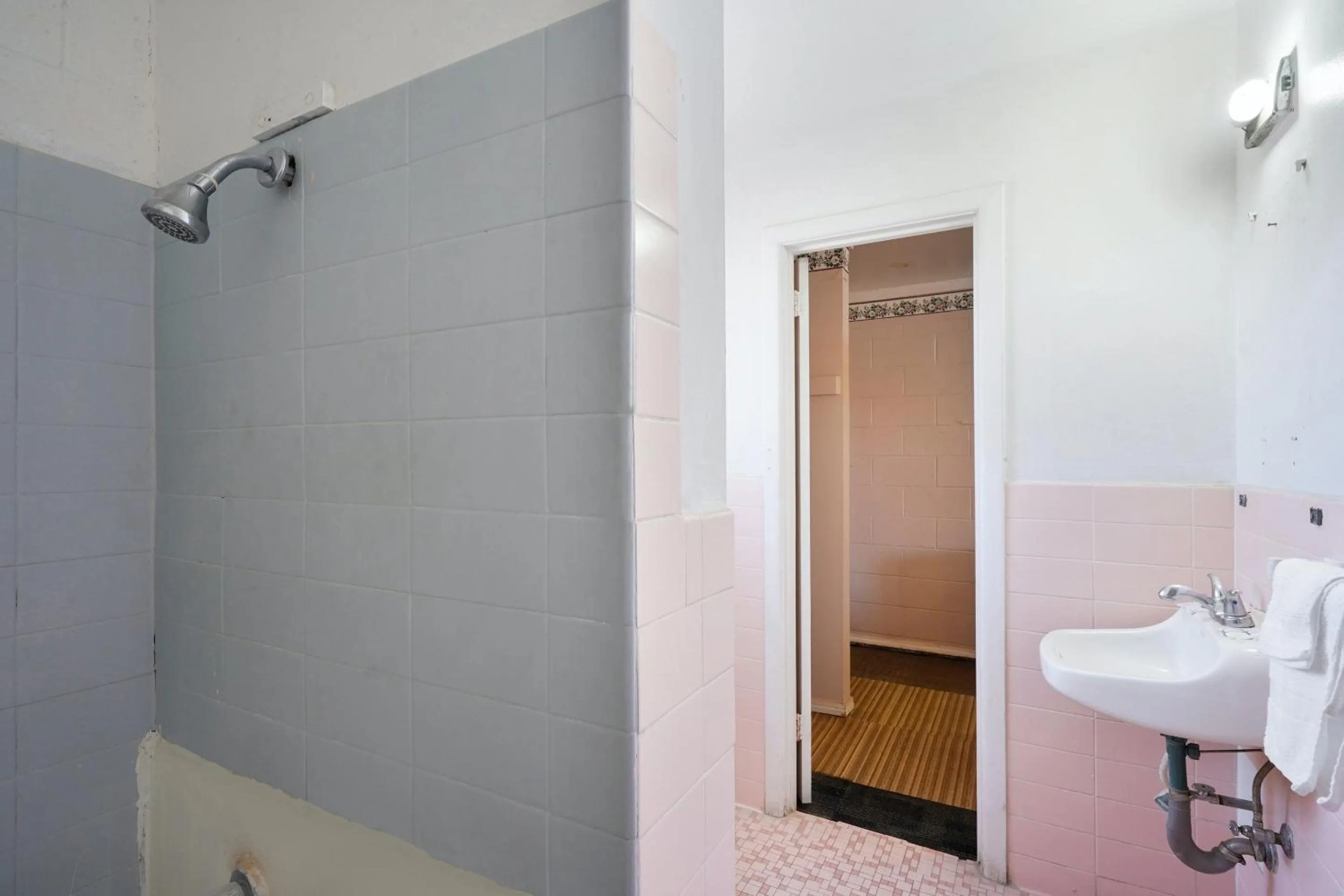 Bathroom in OYO Alpine TX near Big Bend National Park