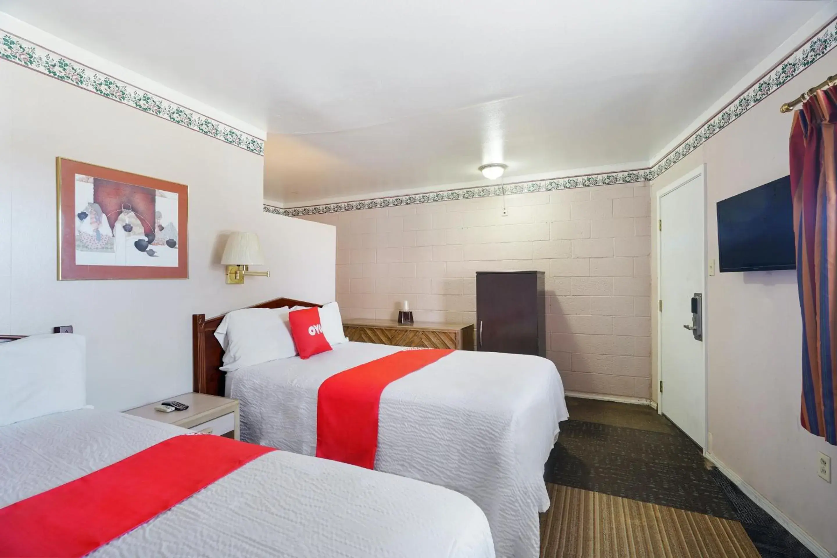 Bedroom, Bed in OYO Alpine TX near Big Bend National Park Bedroom, Bed in OYO Alpine TX near Big Bend National Park