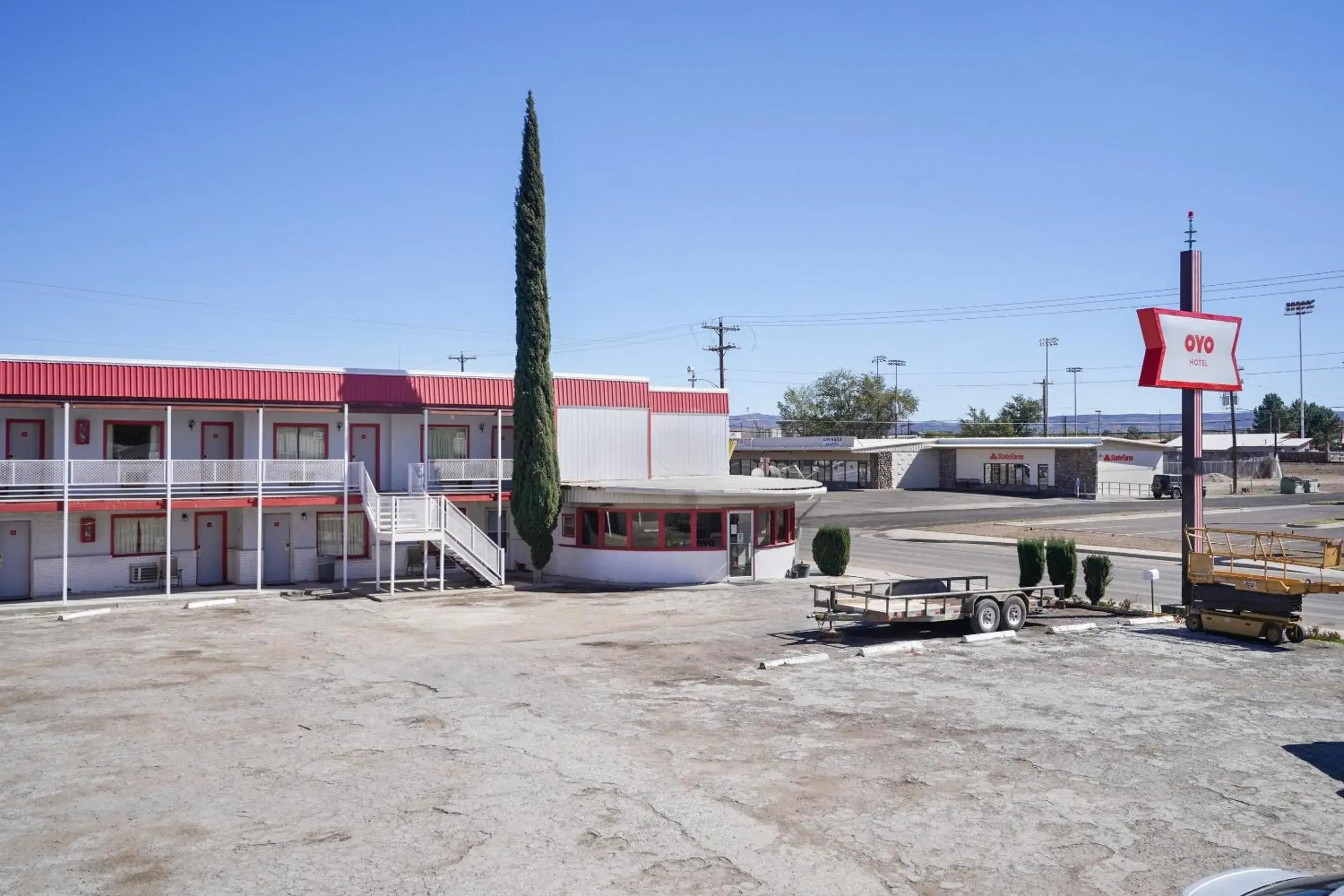Facade/entrance in OYO Alpine TX near Big Bend National Park Facade/entrance in OYO Alpine TX near Big Bend National Park