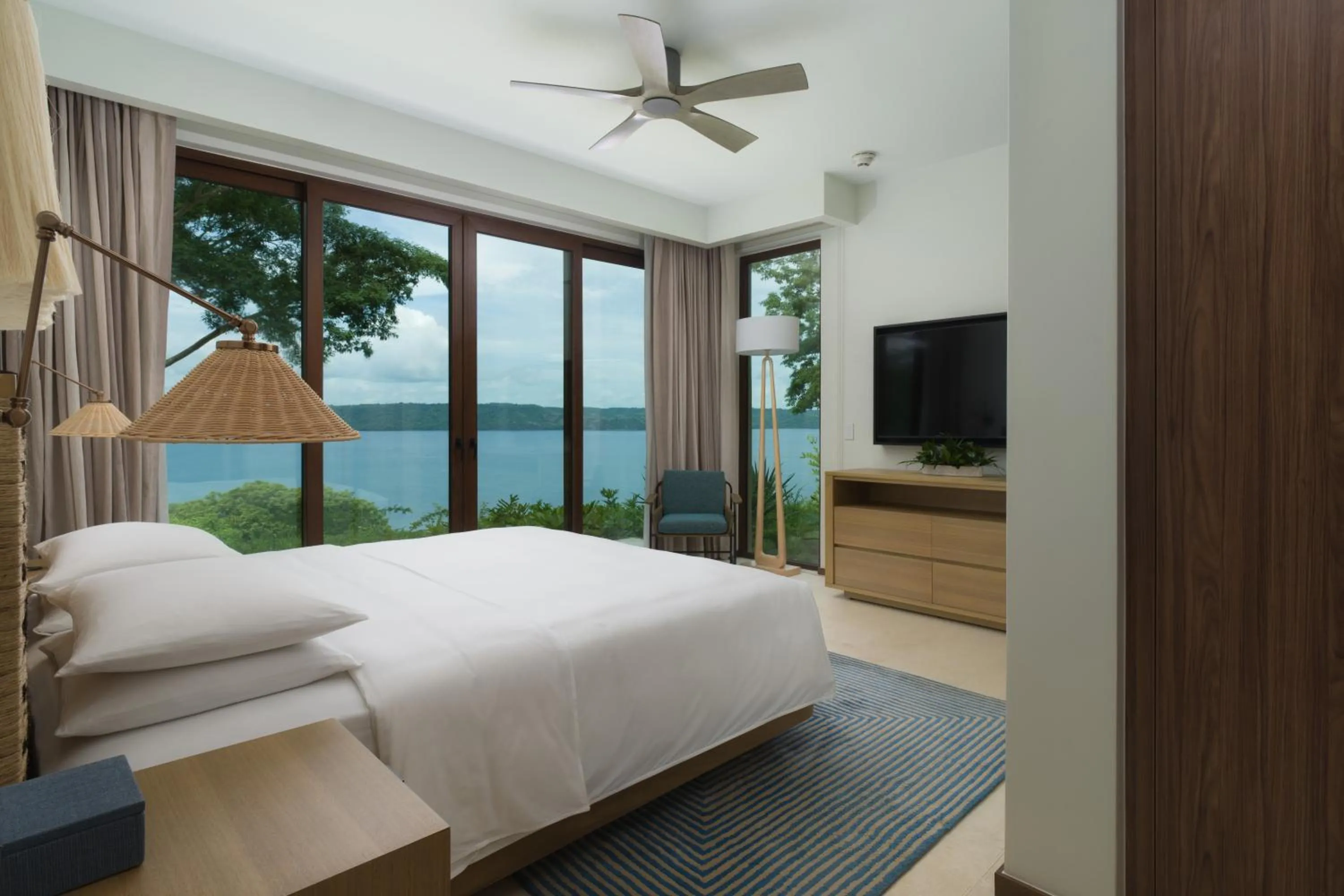 Bed in Andaz Peninsula Papagayo Resort, Costa Rica, by Hyatt