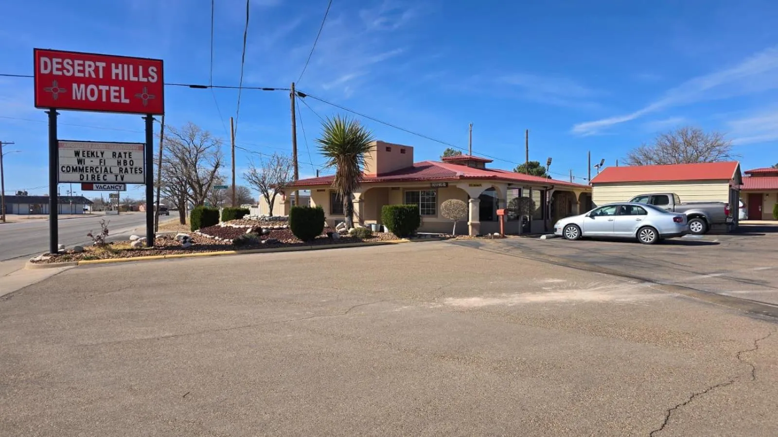 Desert Hills Motel