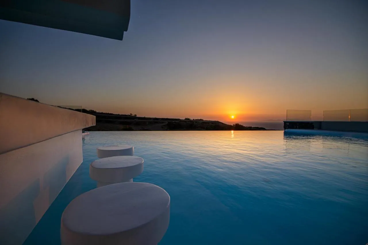 Swimming pool in Adorno Oia