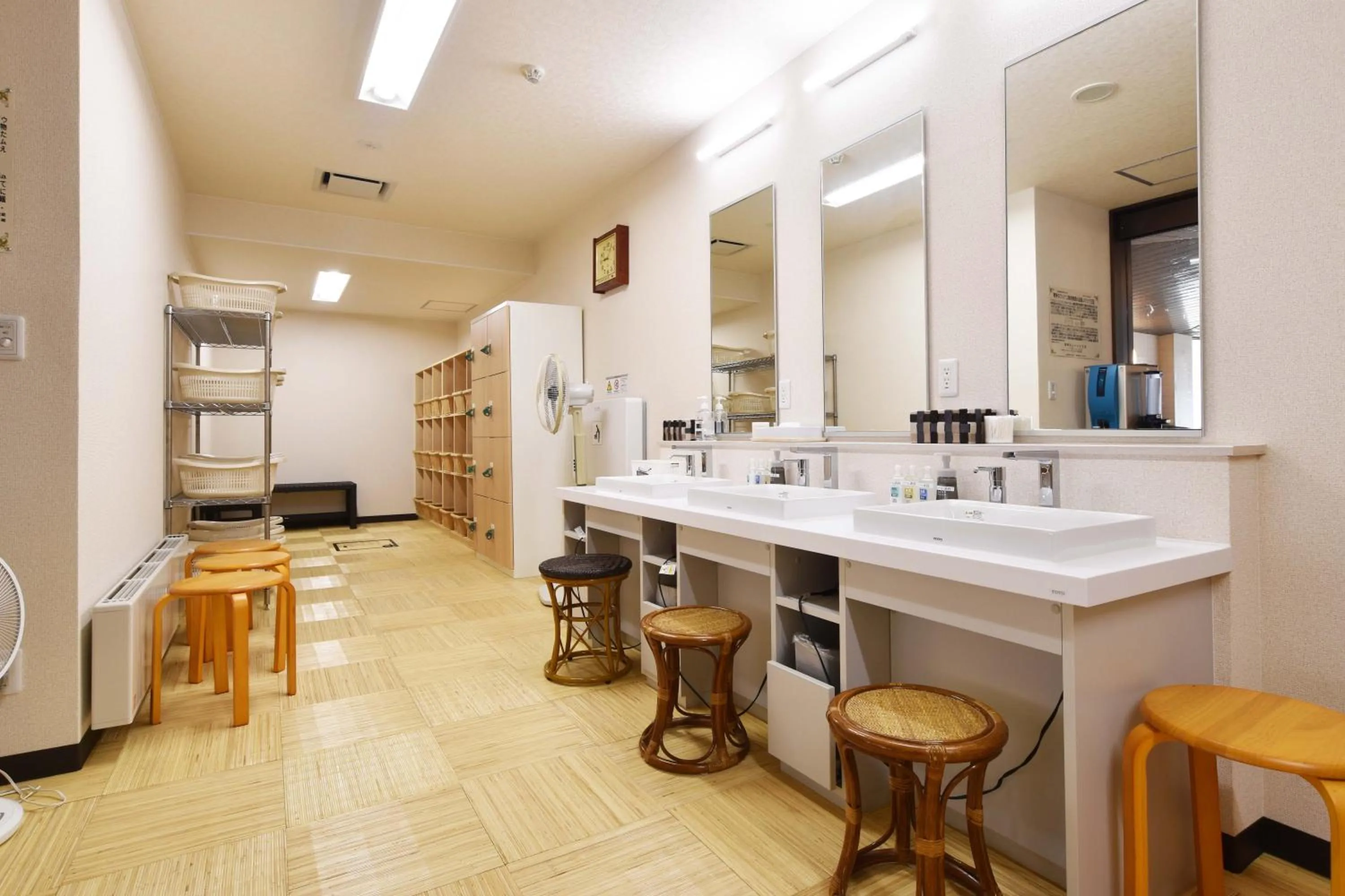 Public Bath in Takinoue Hotel Keikoku