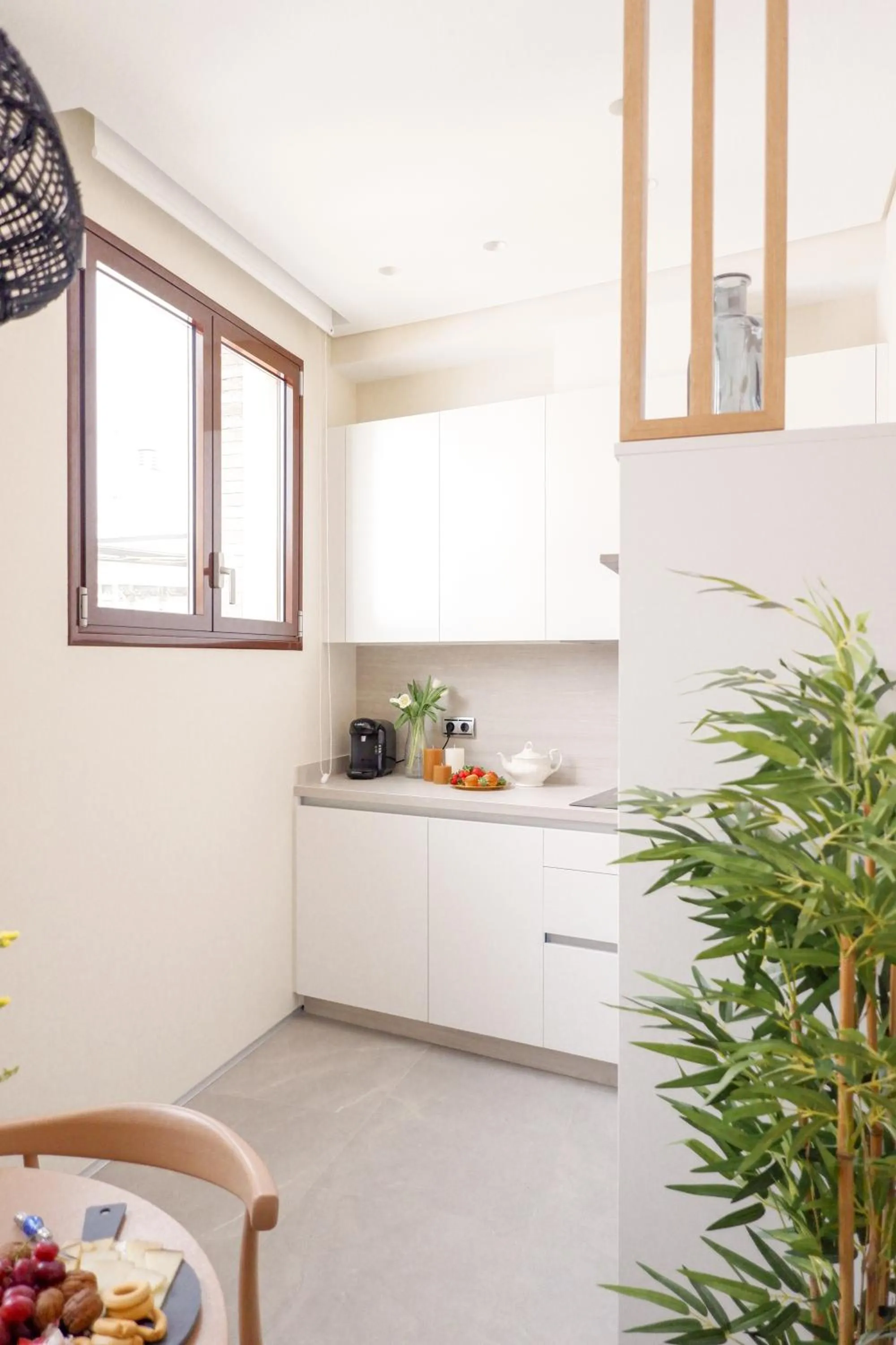 Kitchen or kitchenette in U-Sense Sevilla Catedral