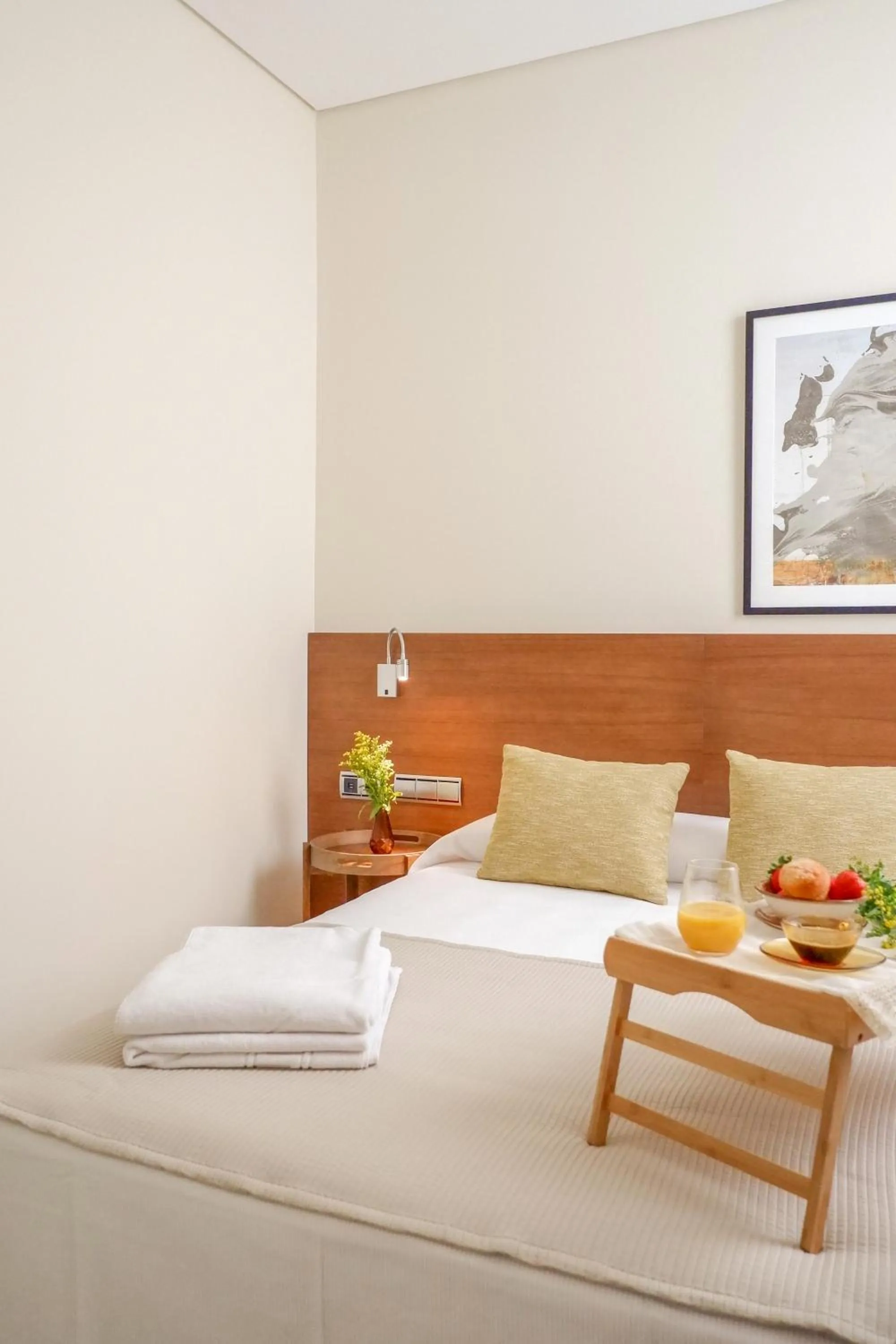 Bedroom, Bed in U-Sense Sevilla Catedral