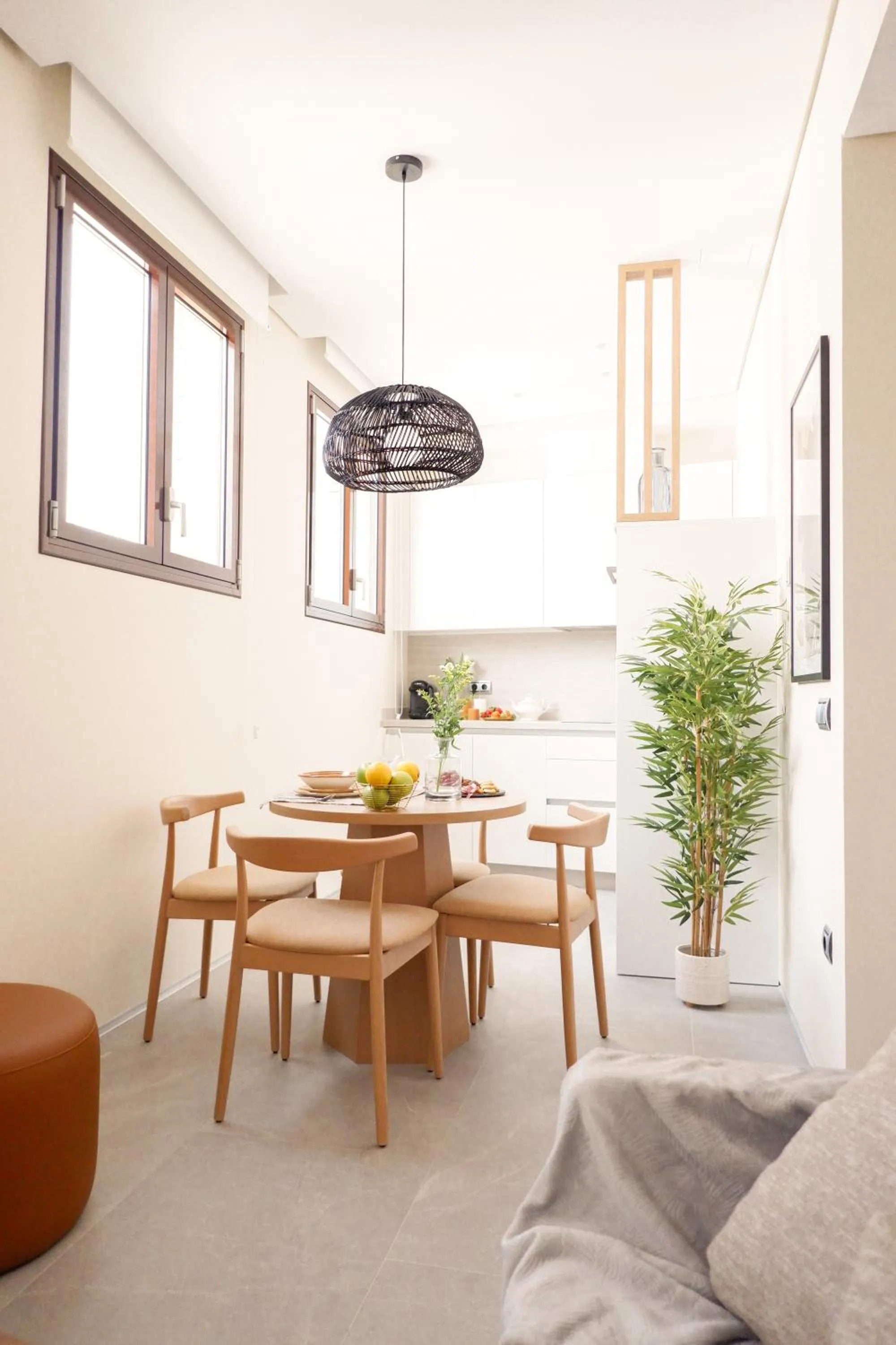 Kitchen or kitchenette in U-Sense Sevilla Catedral