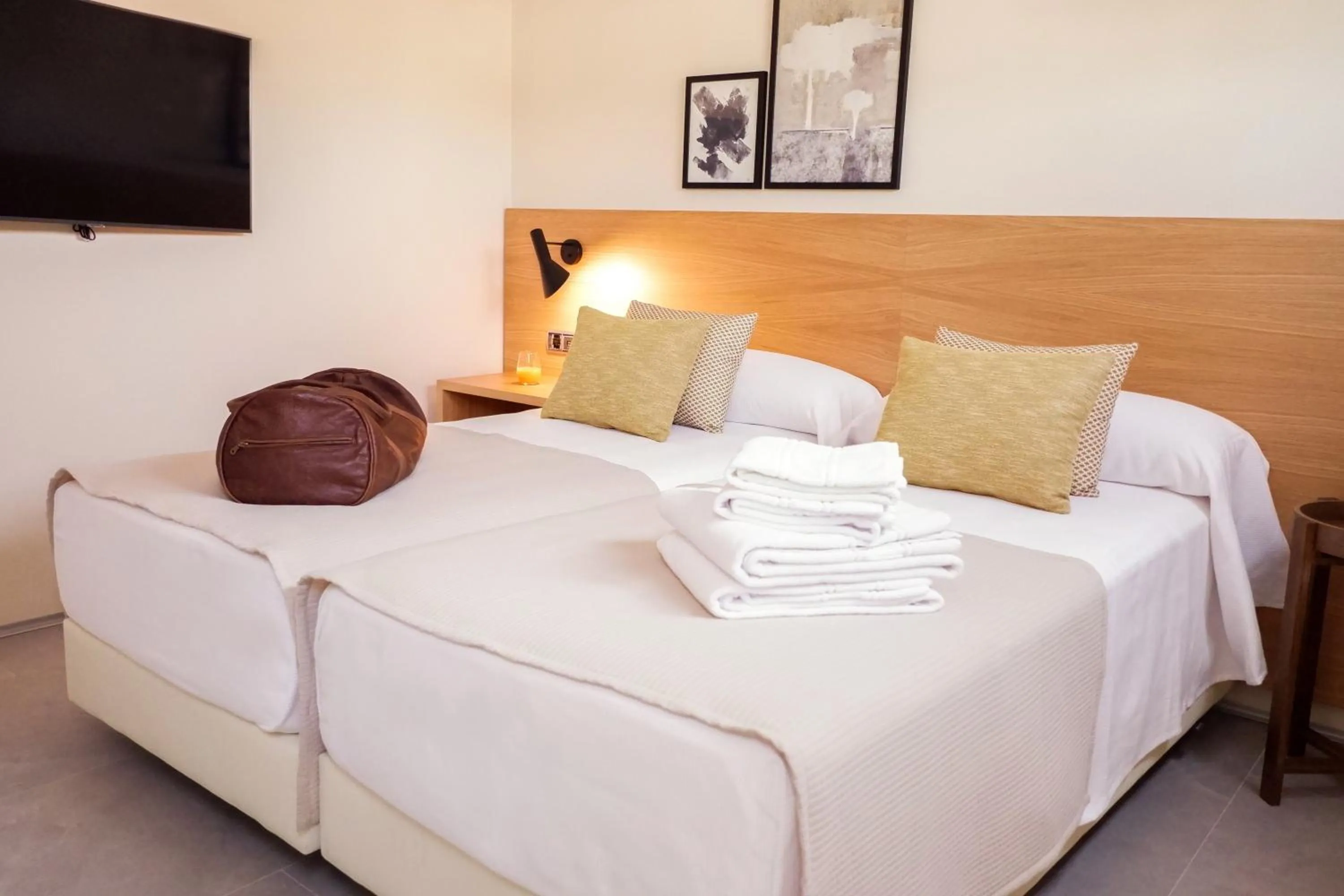 Bed in U-Sense Sevilla Catedral