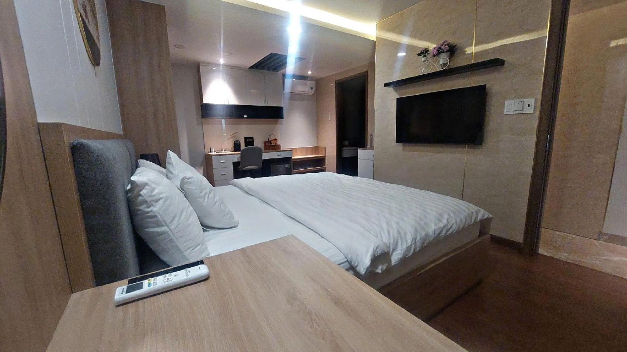 Bed in Nikko Hotel - The Classy Life