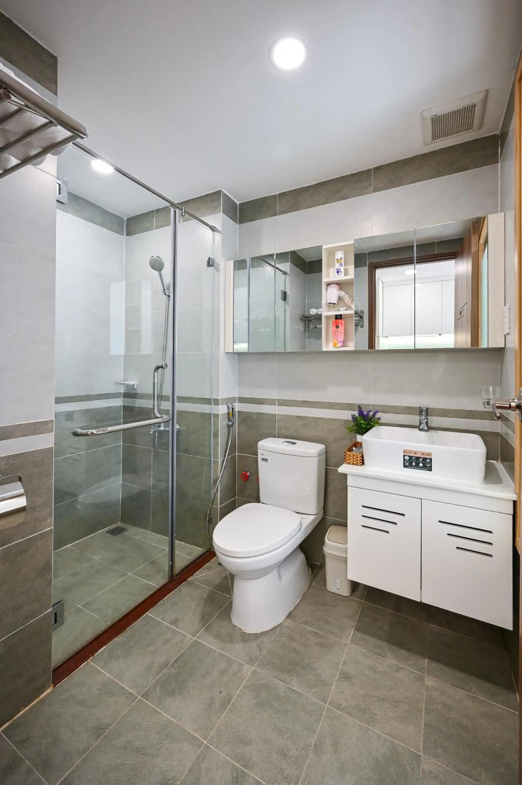 Bathroom in Nikko Hotel - The Classy Life