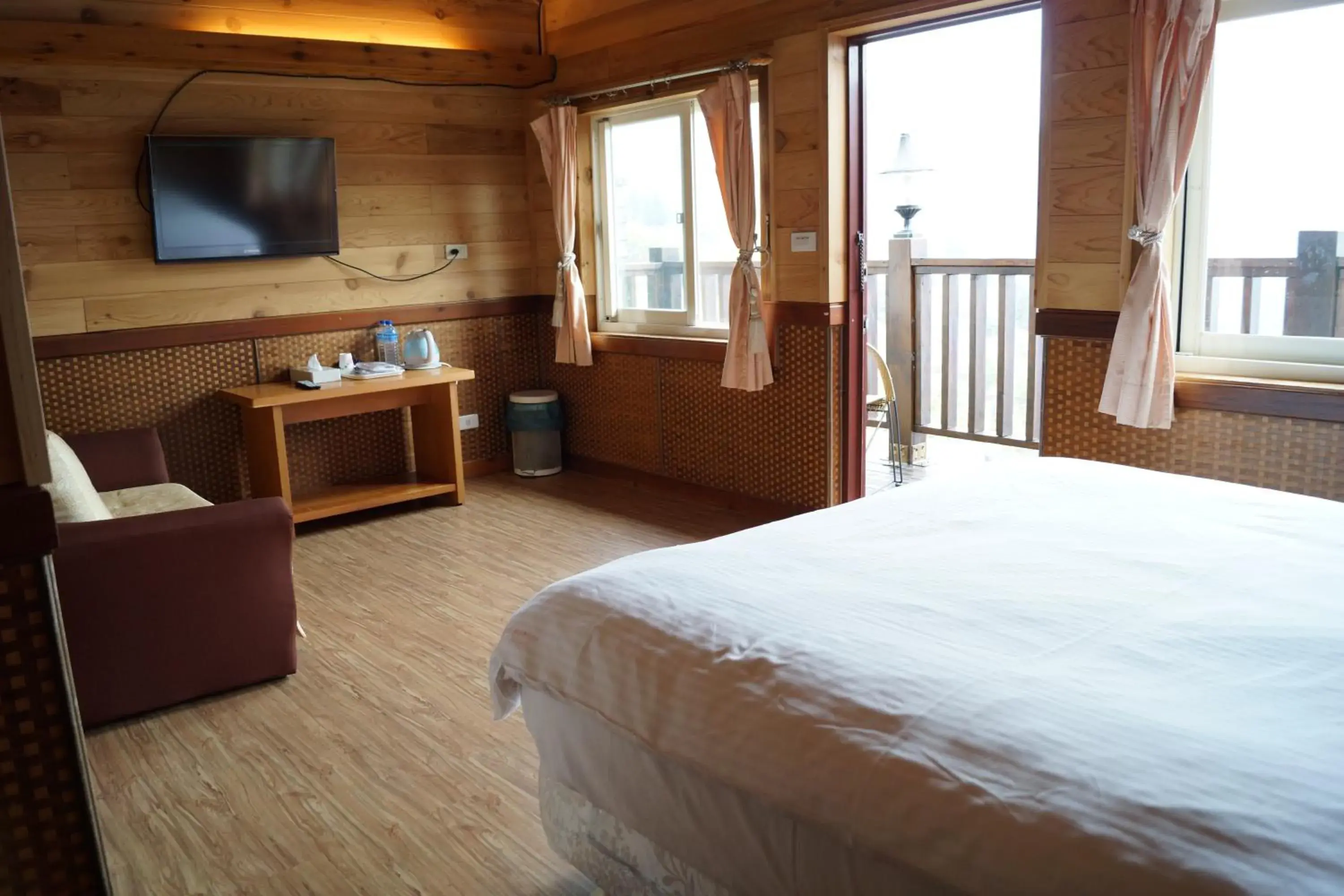 Photo of the whole room, Bed in Spring Ground Resort Photo of the whole room, Bed in Spring Ground Resort