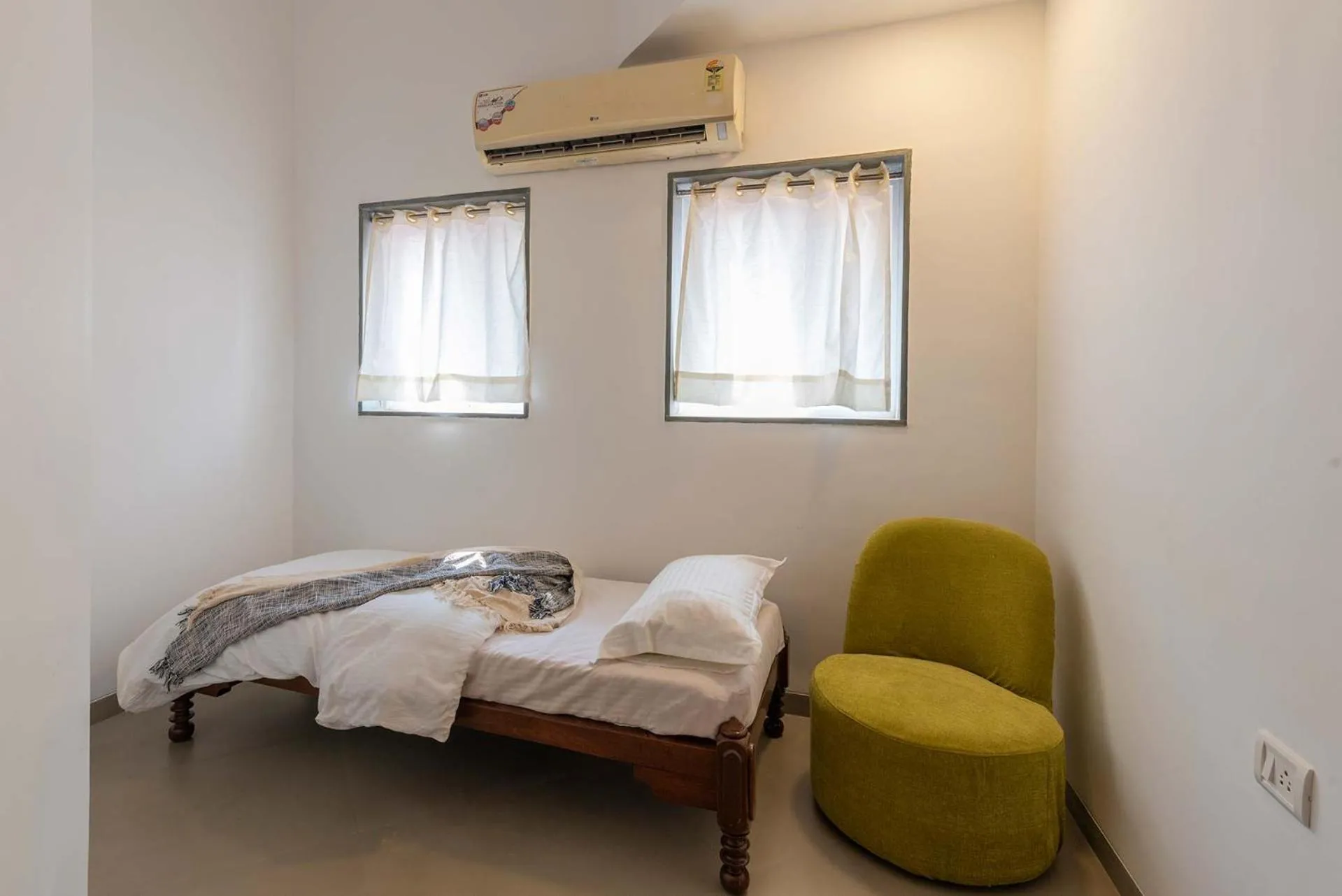 Bedroom, Bed in El Cottage by StayVista - An enchanting escape with Scenic views, Colonial decor & Private plunge pool