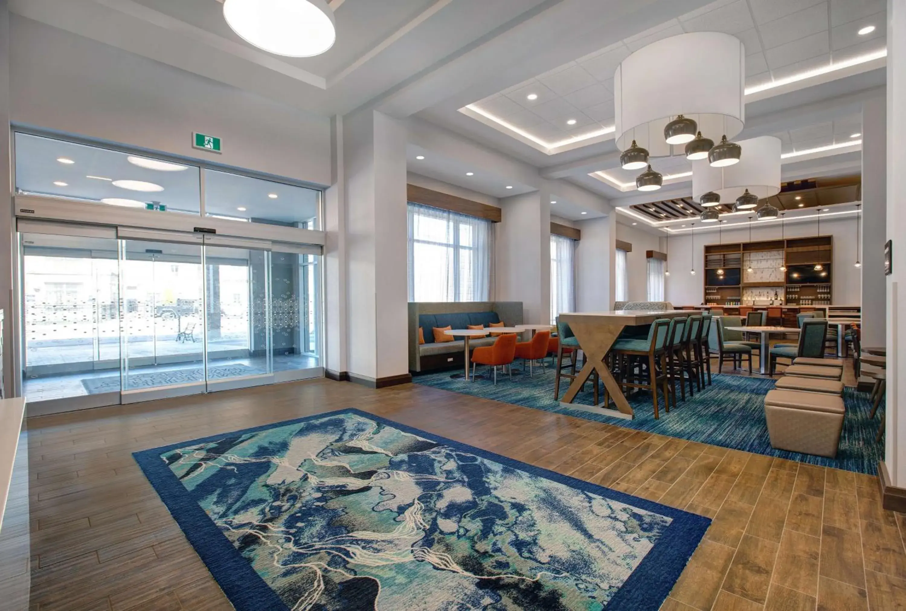 Breakfast in Hampton Inn & Suites By Hilton Waterloo St. Jacobs Breakfast in Hampton Inn & Suites By Hilton Waterloo St. Jacobs