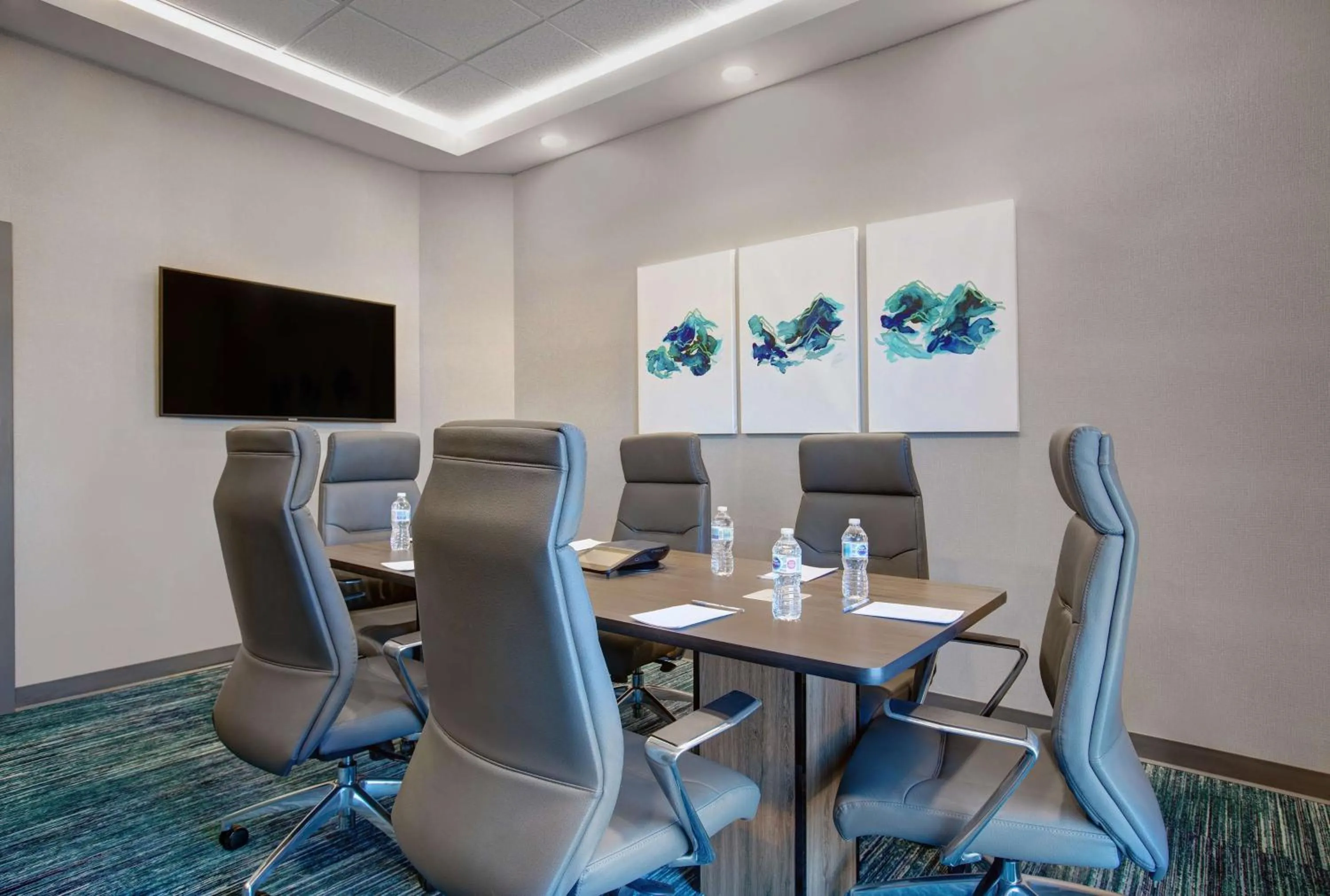 Meeting/conference room in Hampton Inn & Suites By Hilton Waterloo St. Jacobs
