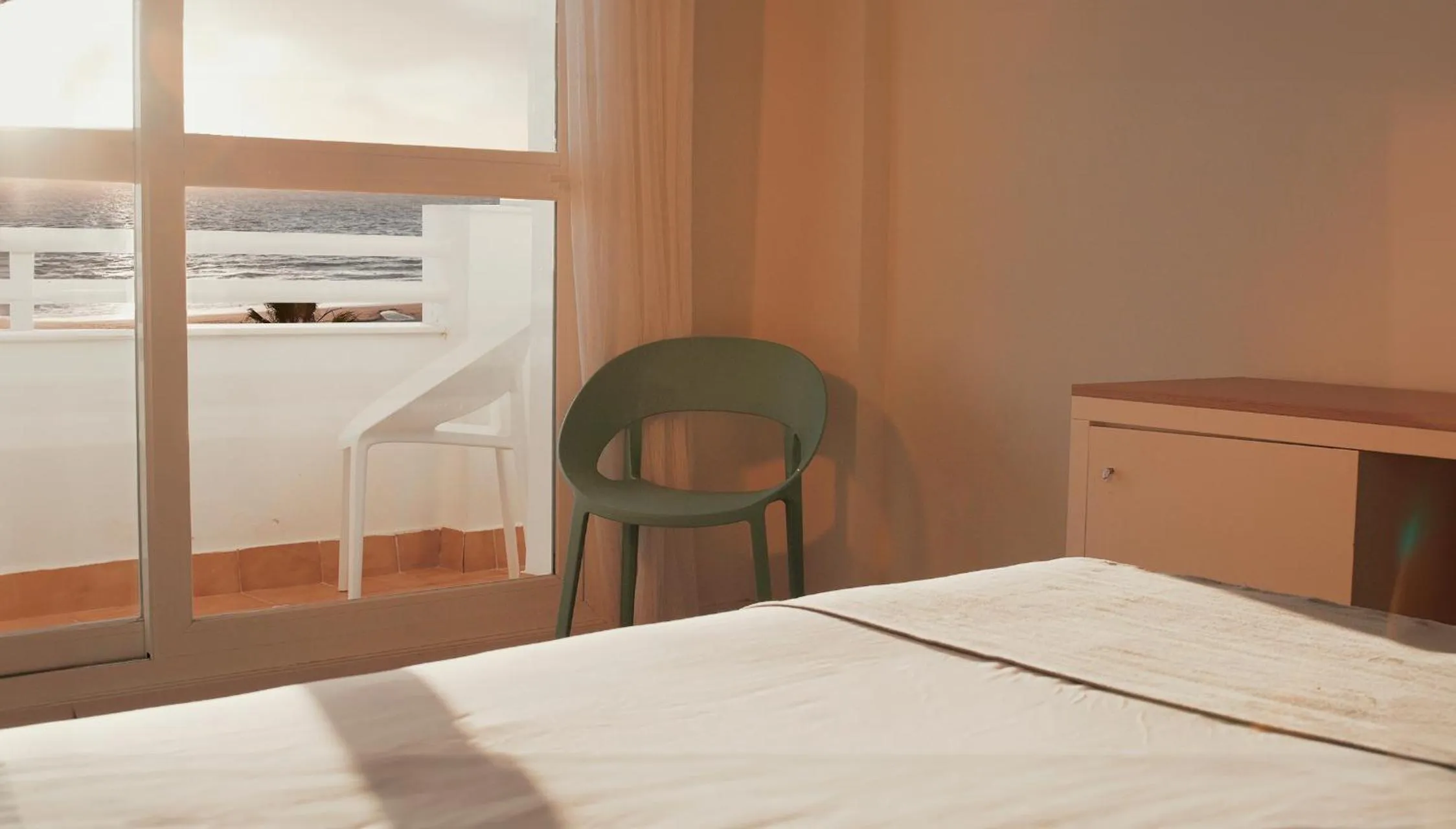 Bed in Hotel Vértice Chipiona Mar