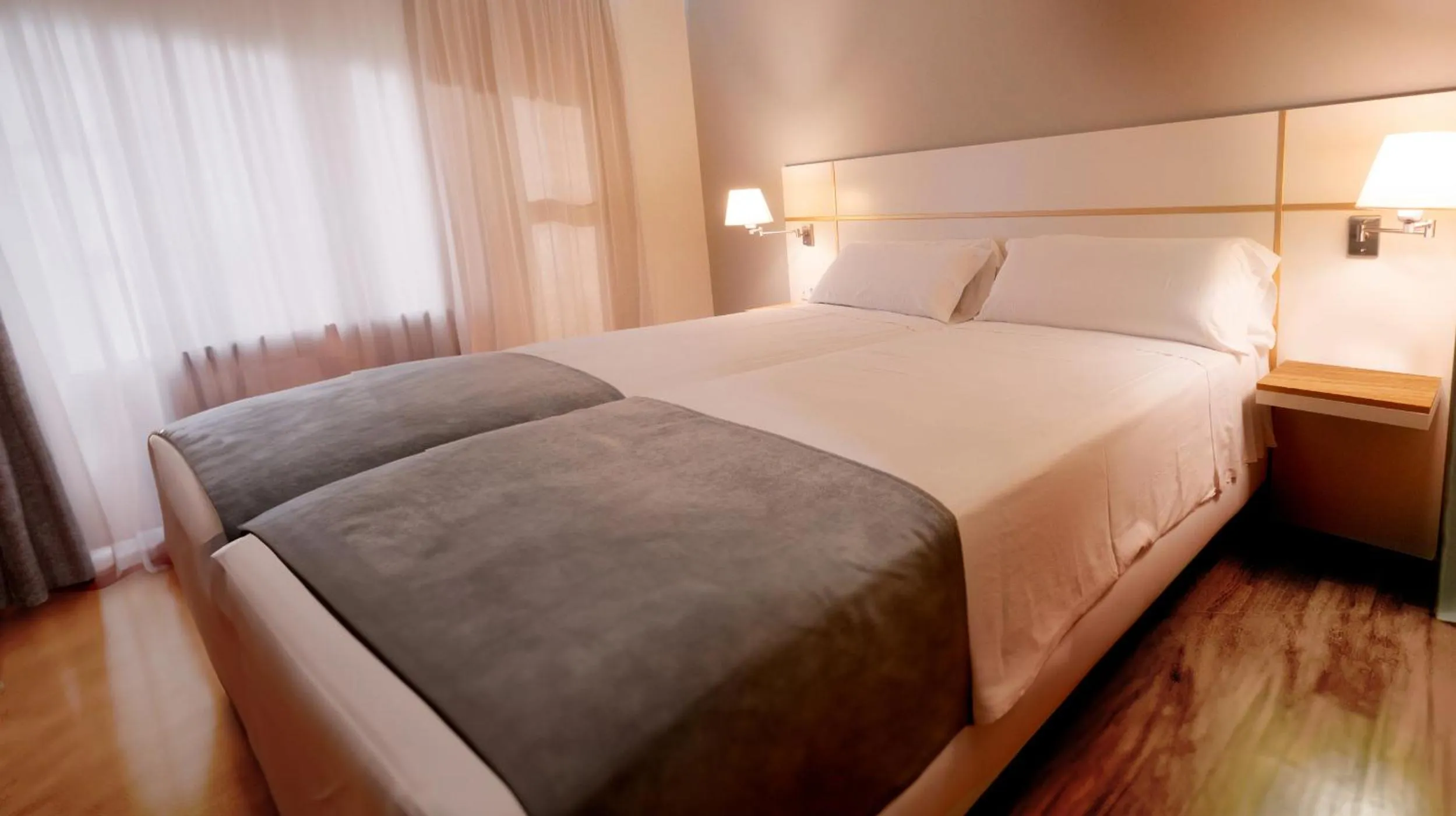 Bed in Hotel Vértice Chipiona Mar