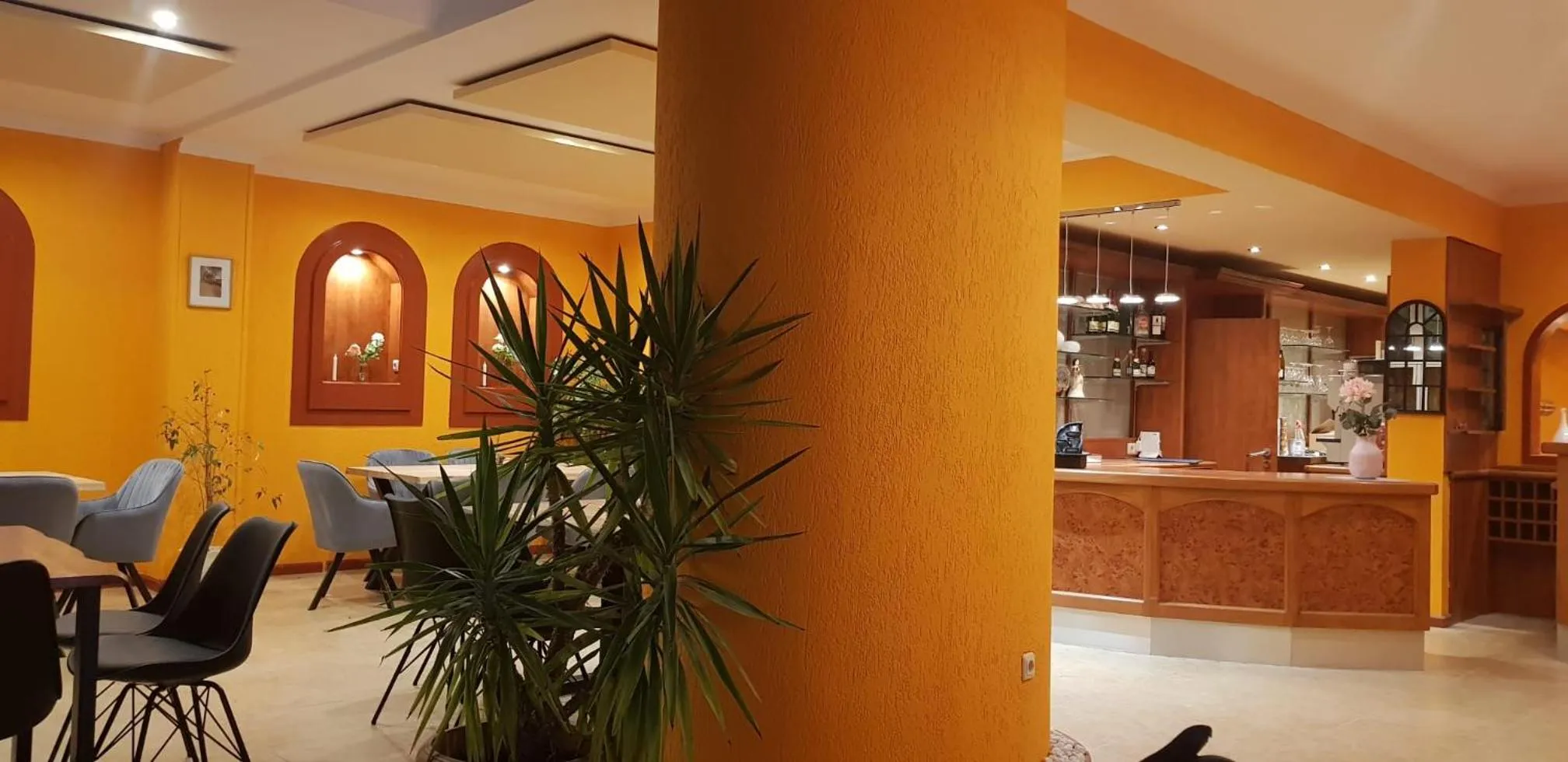 Lobby or reception in Hotel Ammerländer Stuben