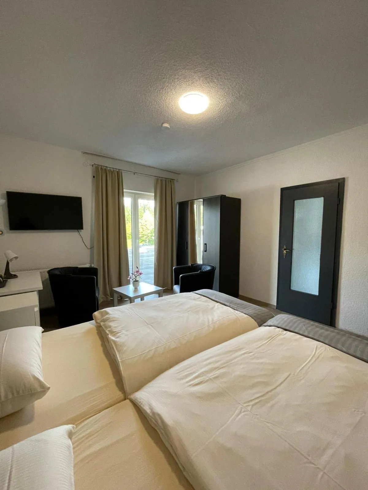 Bed in Hotel Ammerländer Stuben