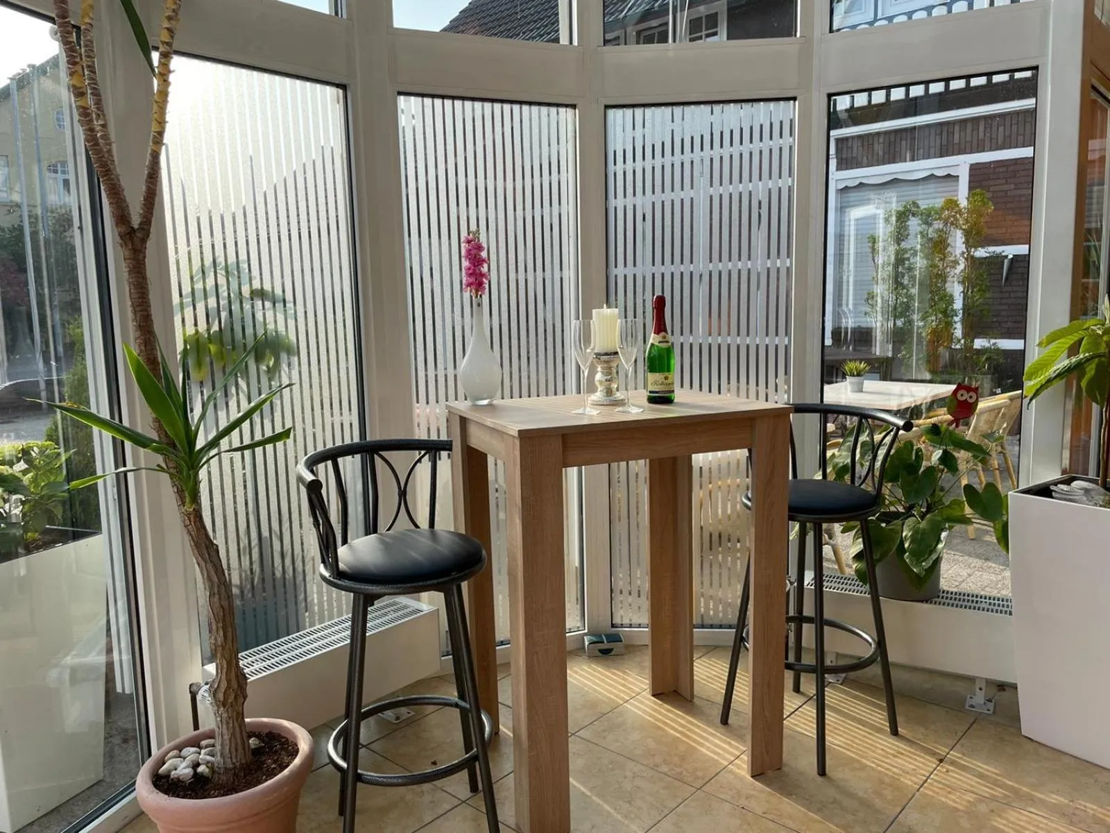 Lounge or bar in Hotel Ammerländer Stuben